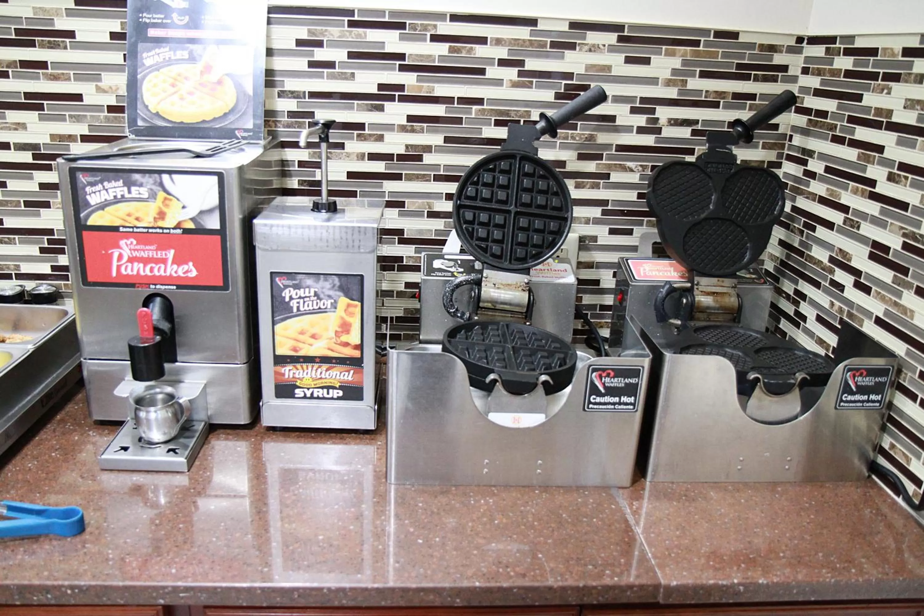 Breakfast in Travel Inn & Suites Flemington