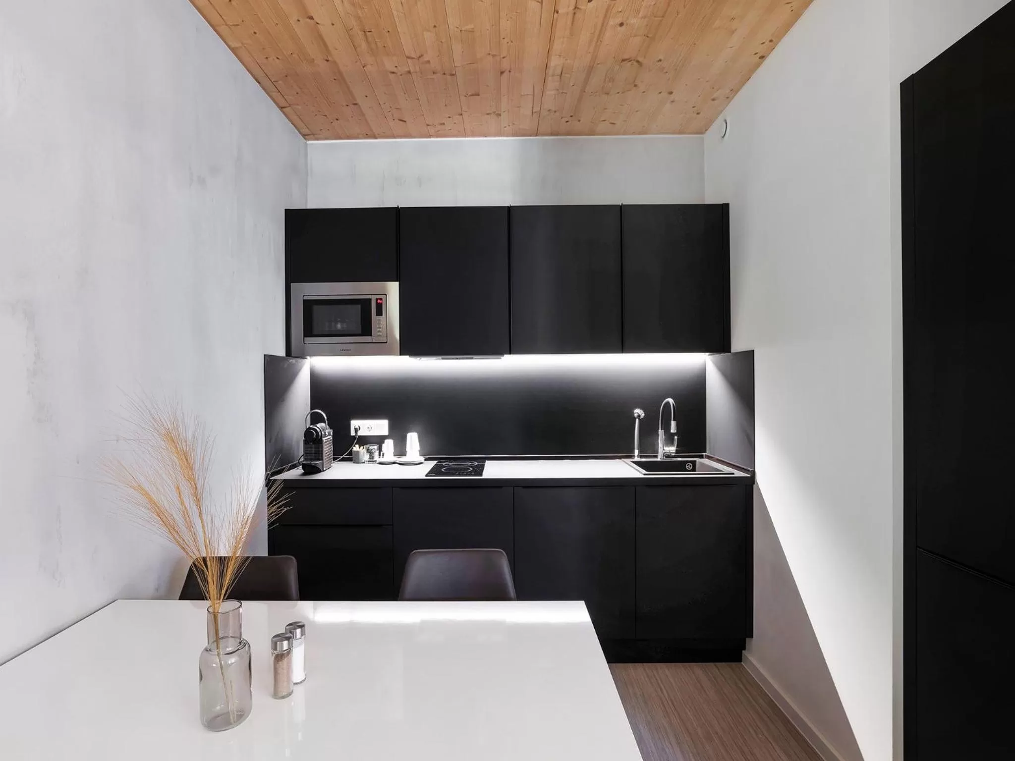 kitchen in DORMERO HoHo Wien