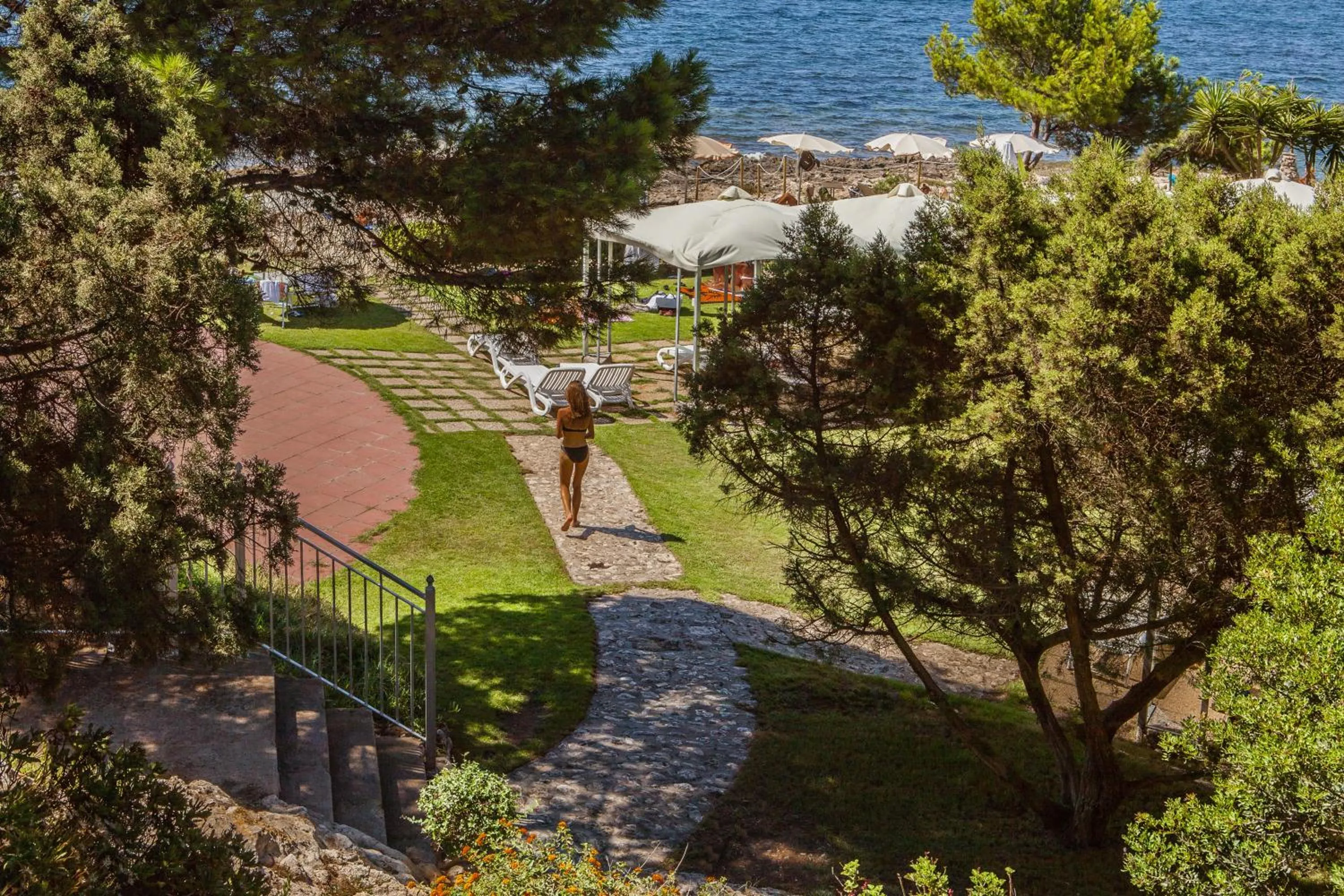 Restaurant/places to eat in Hotel Calamosca