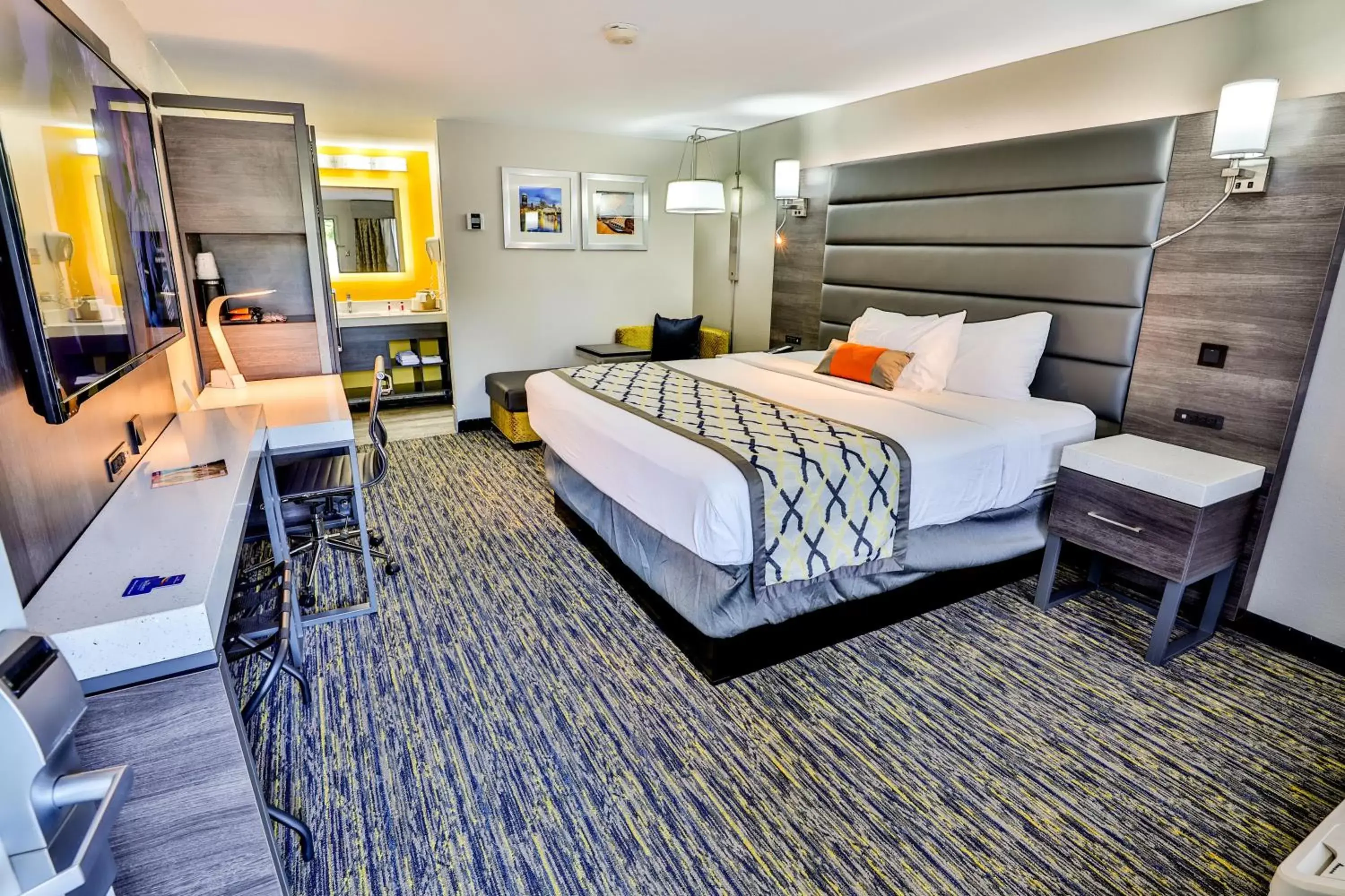 King Room - Non-Smoking in Baymont by Wyndham Murfreesboro King Room - Non-Smoking in Baymont by Wyndham Murfreesboro