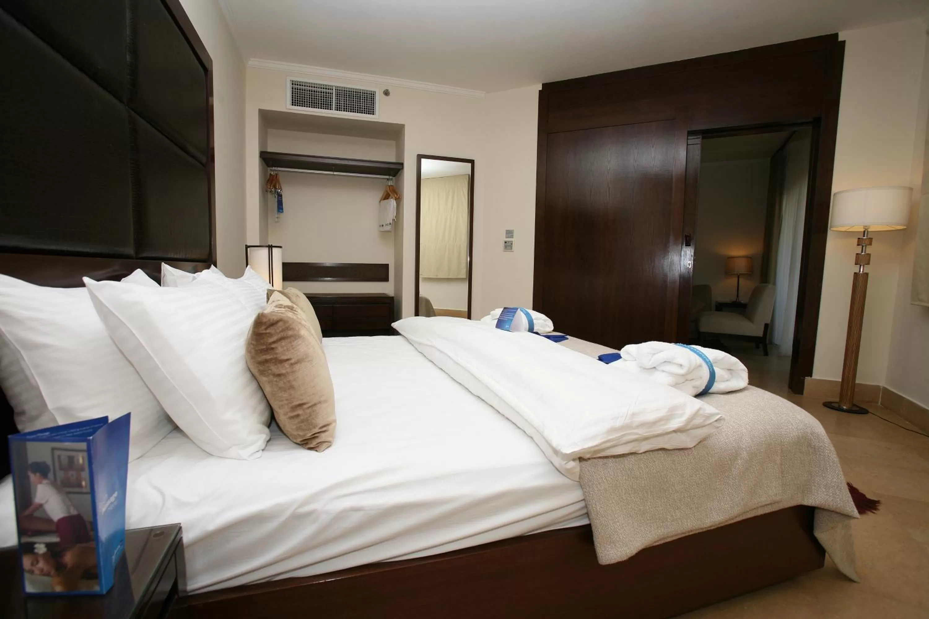 Bed in Grand Tala Bay Resort, Aqaba