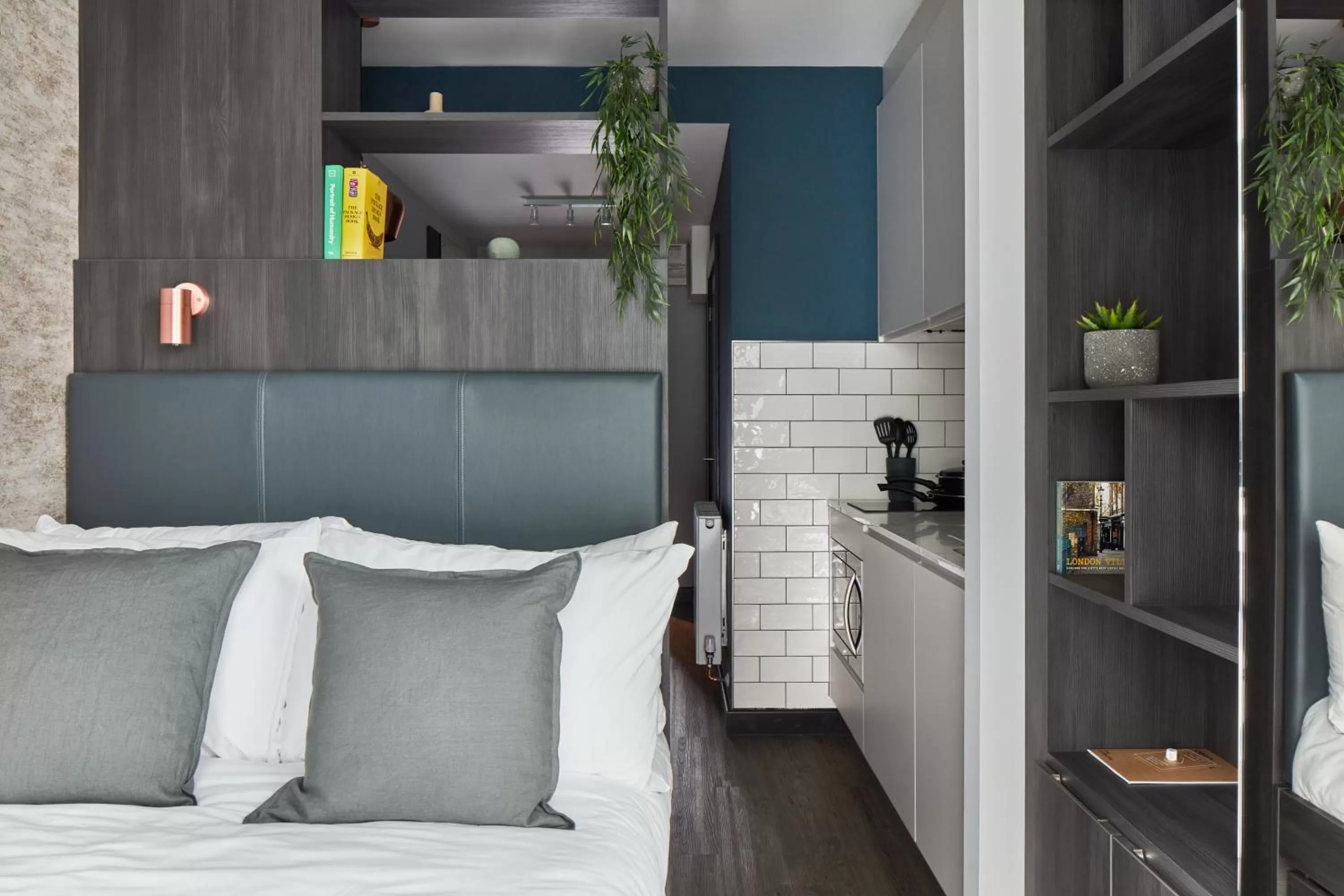 Bedroom, Bed in ARK Canary Wharf