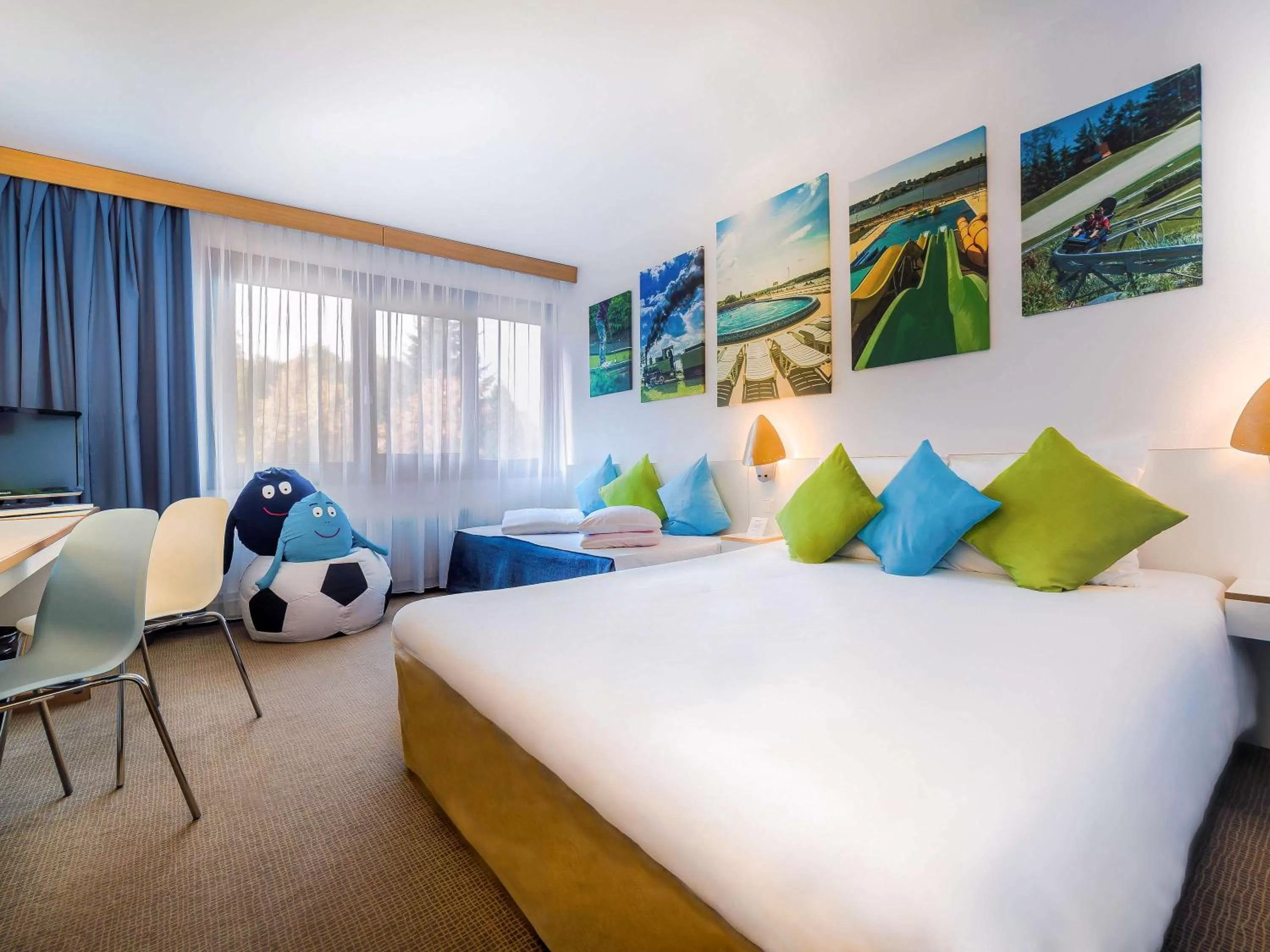 Photo of the whole room, Bed in Novotel Poznań Malta