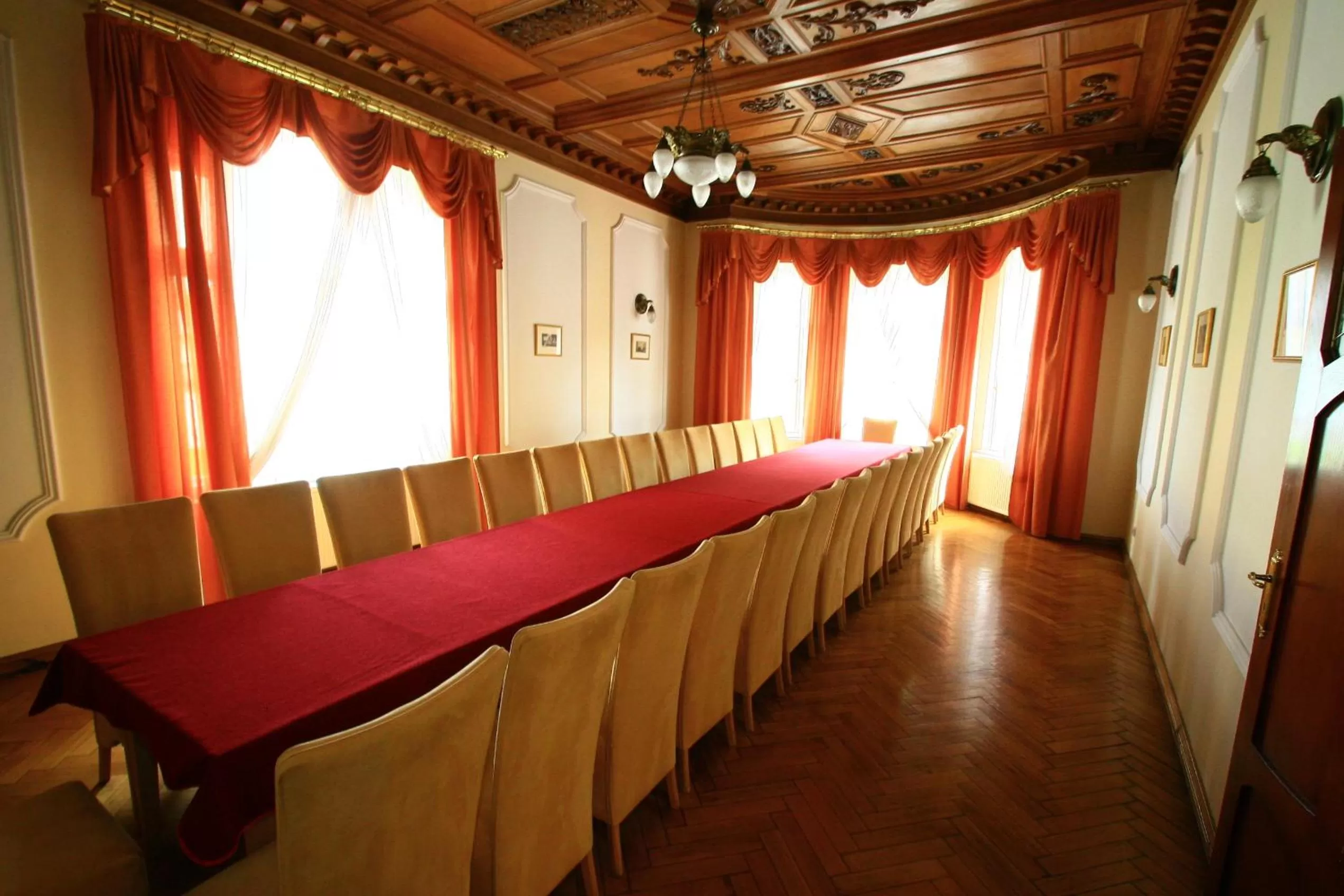 Business facilities in Hotel Pałacyk