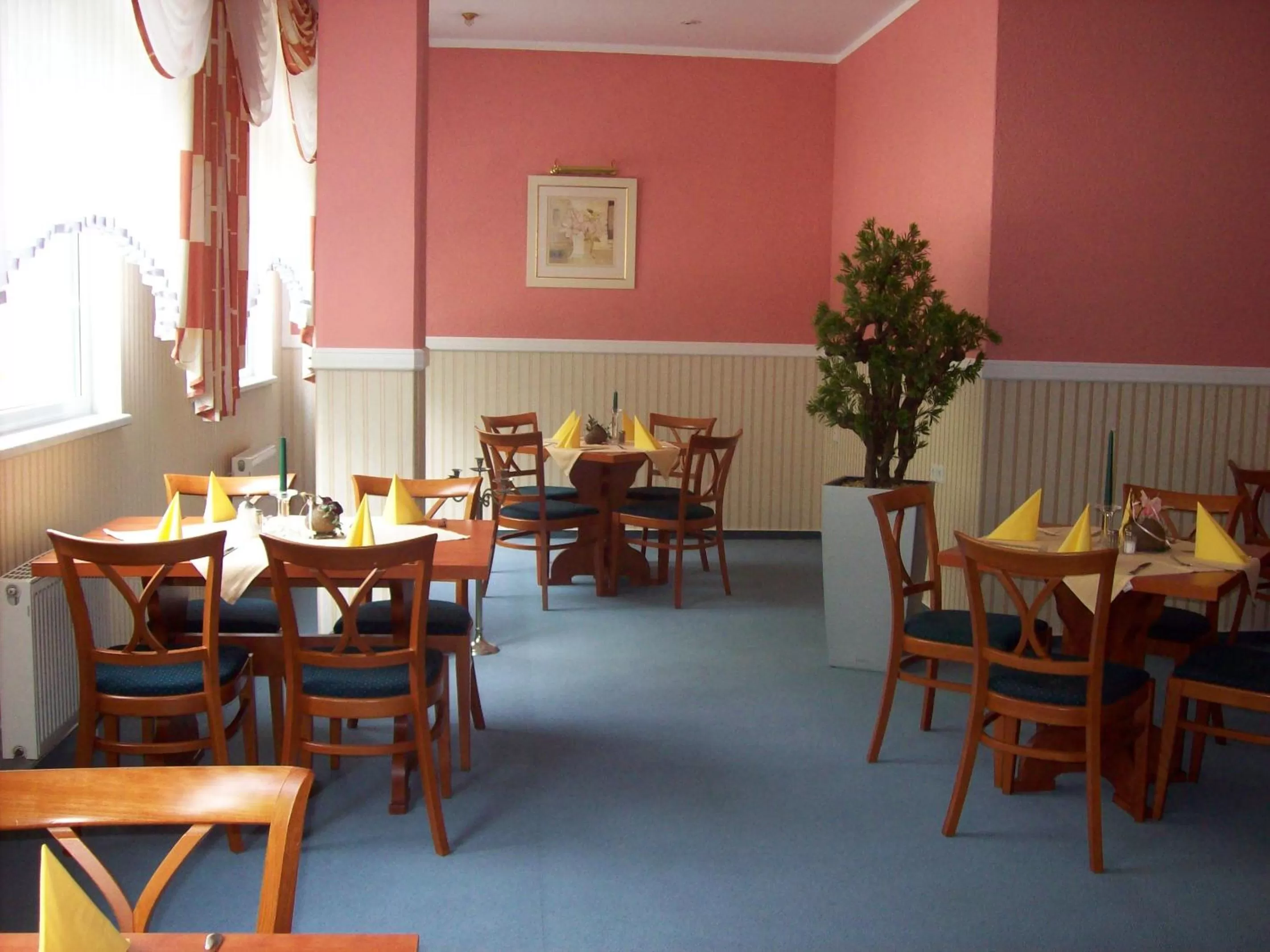 Restaurant/places to eat in Brandiser Parkhotel