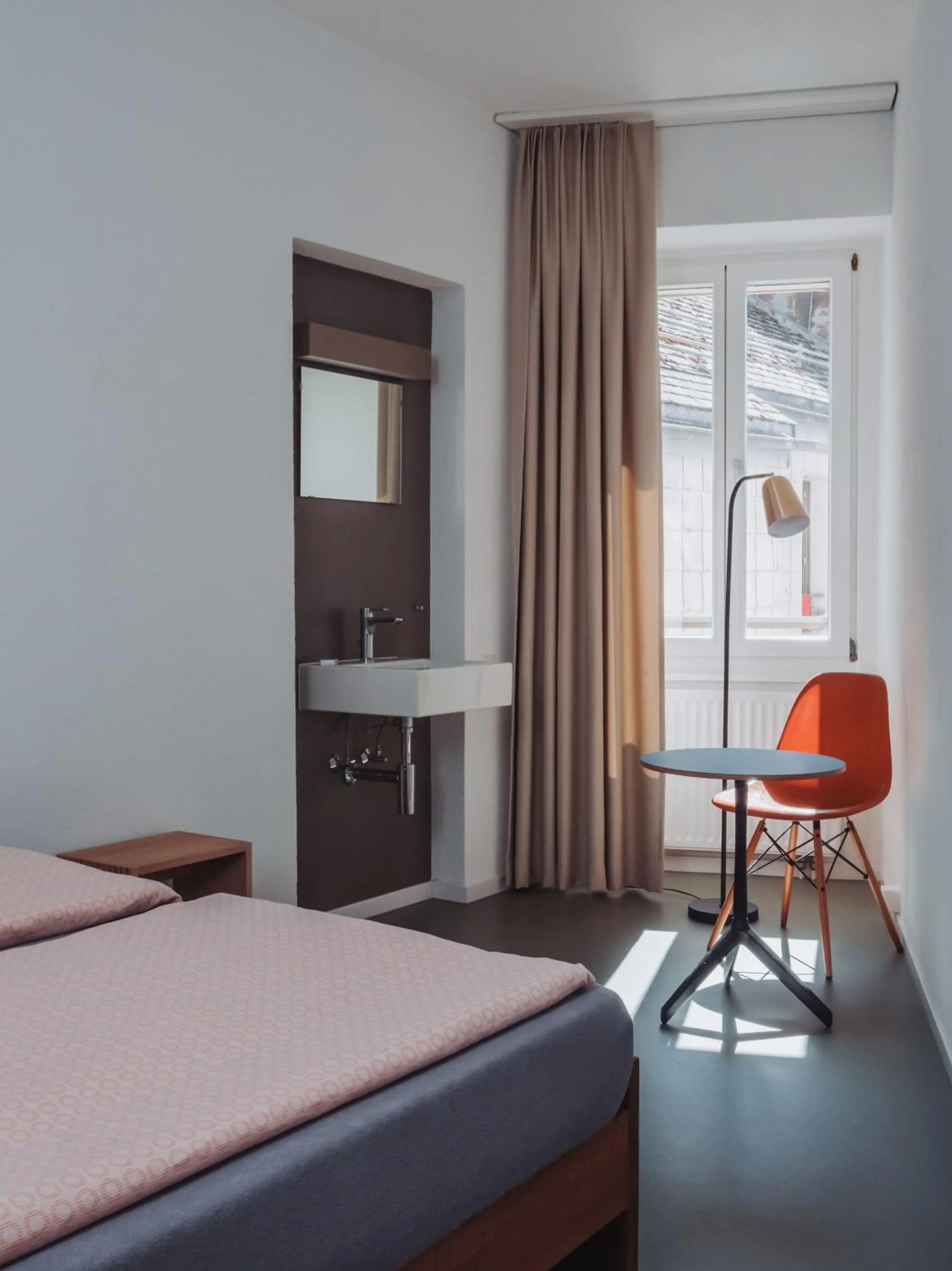 Bed in Montreux Youth Hostel