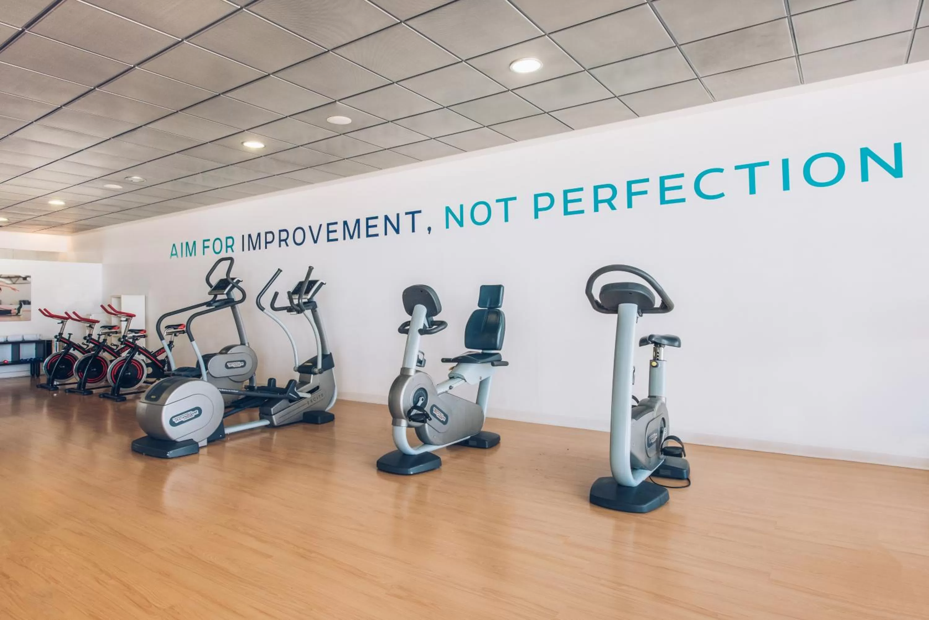 Fitness centre/facilities in Iberostar Waves Bouganville Playa