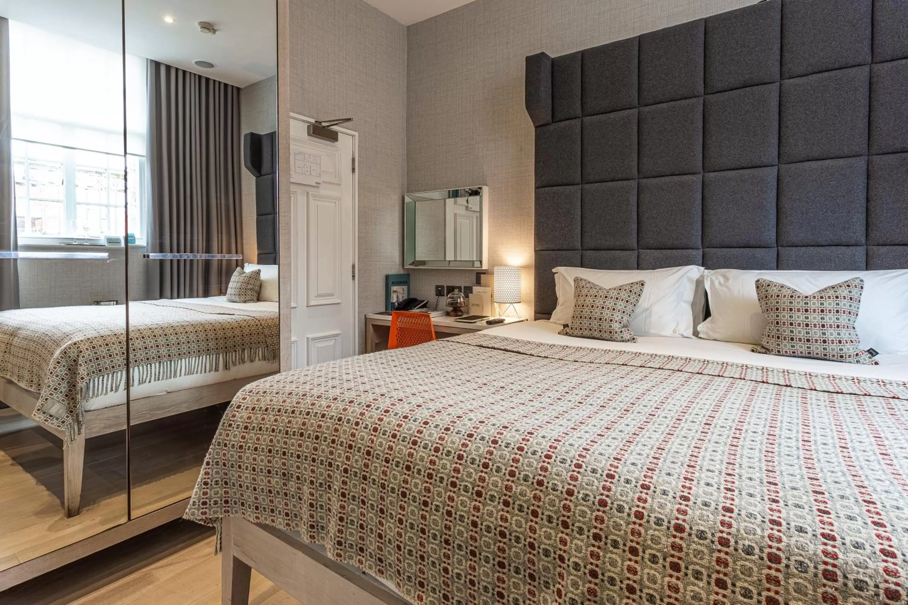 Bed in The Inn on the Mile