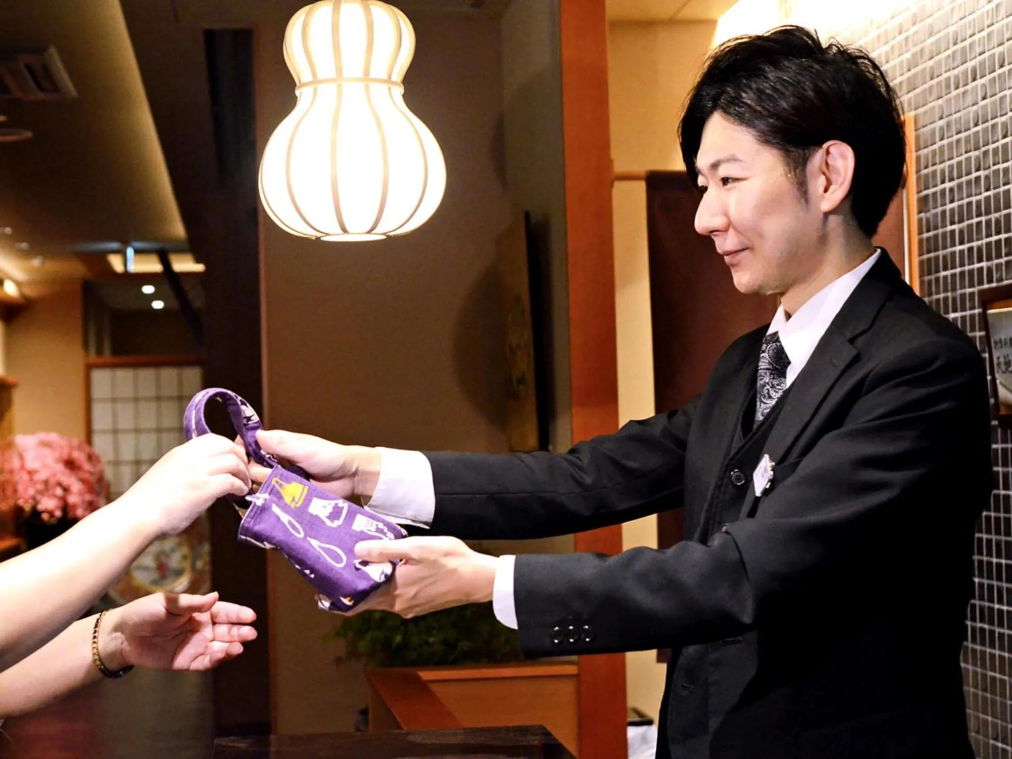 Staff in Okuno Hosomichi