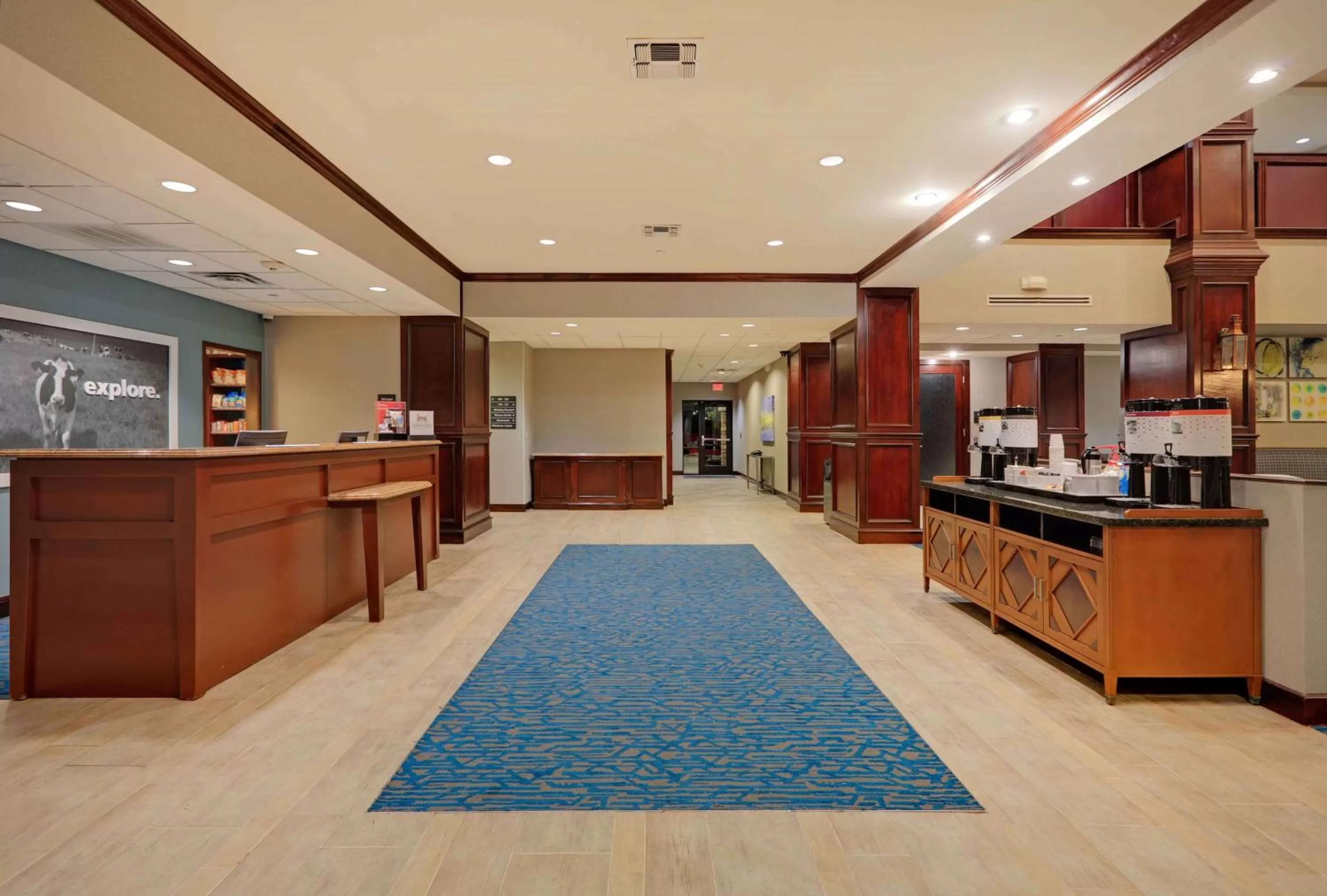 Lobby or reception in Hampton Inn & Suites Dallas-Arlington-South