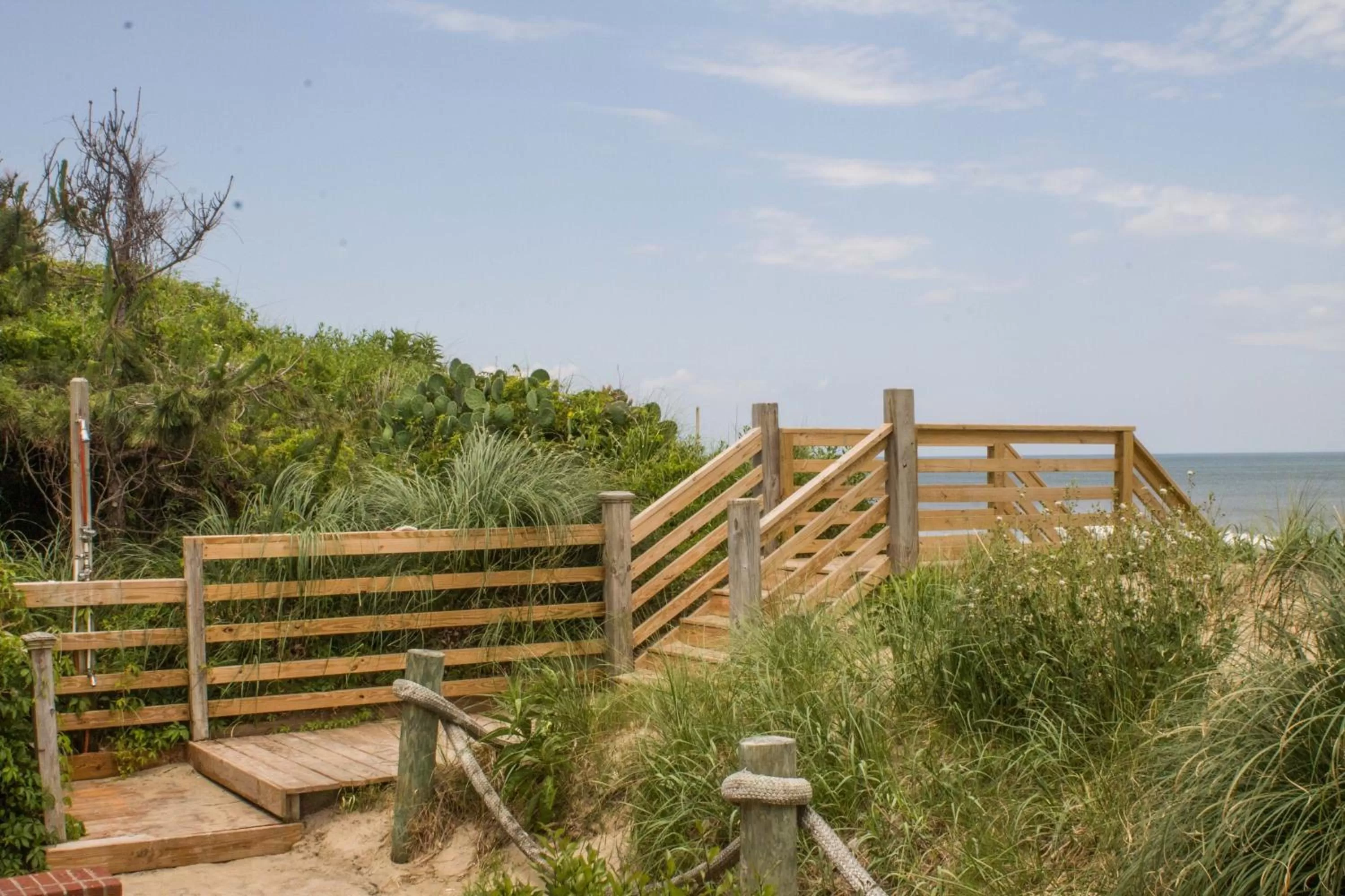 Beach in Colonial Inn