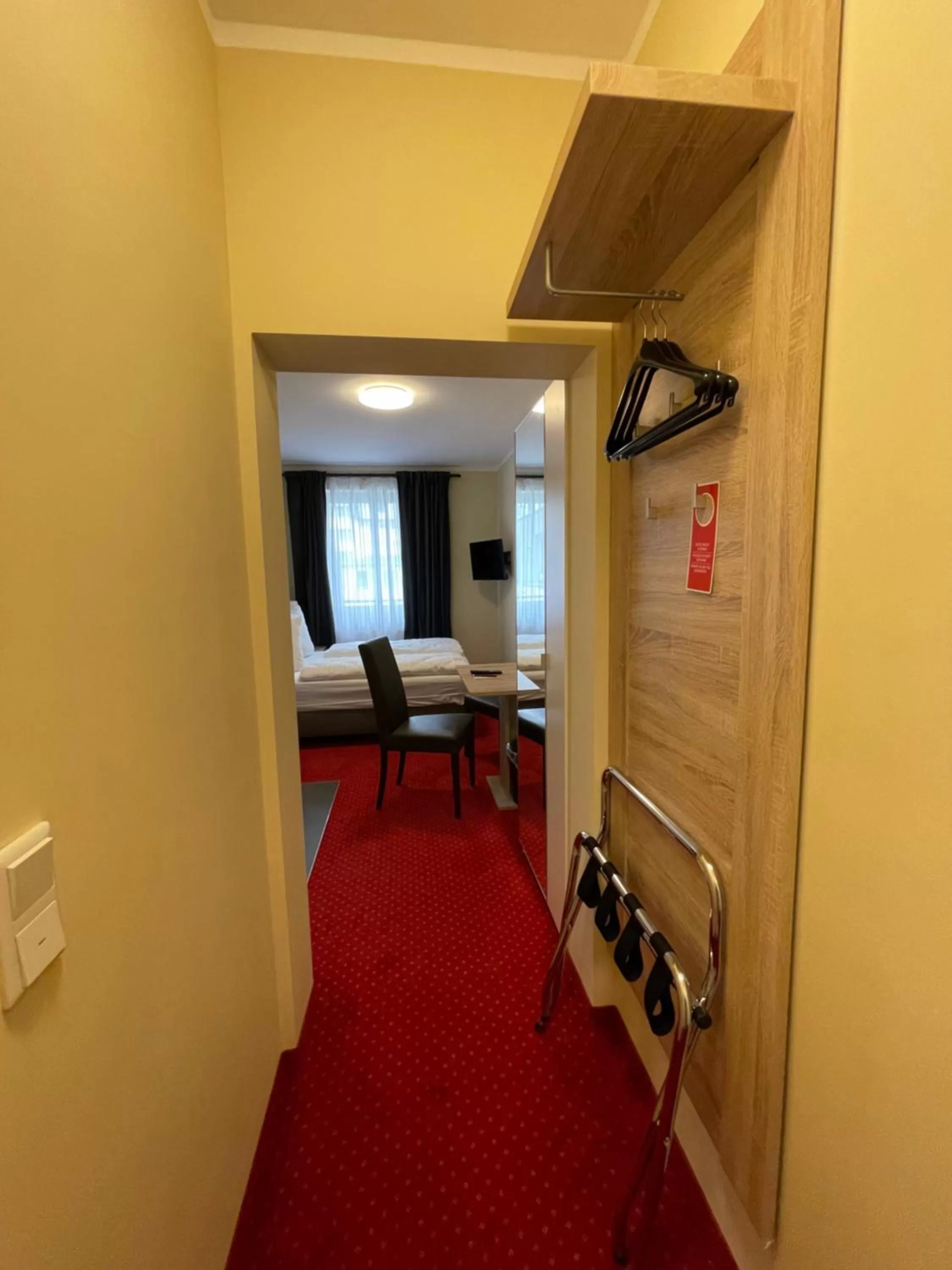 wardrobe in Palm Premium Hotel & Apartments