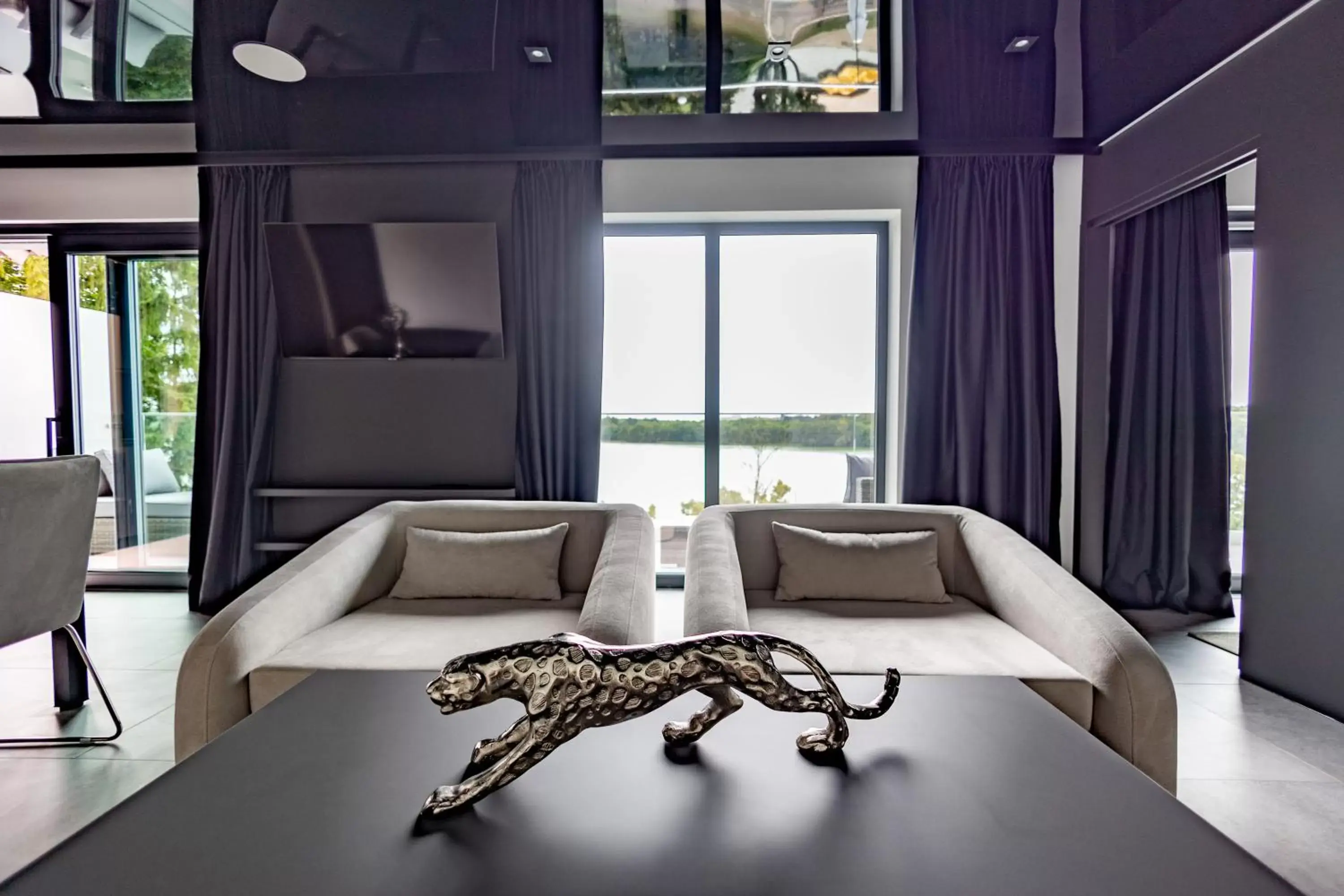 Superior Suite in Hotel Mazuria Country & SPA Superior Suite in Hotel Mazuria Country & SPA