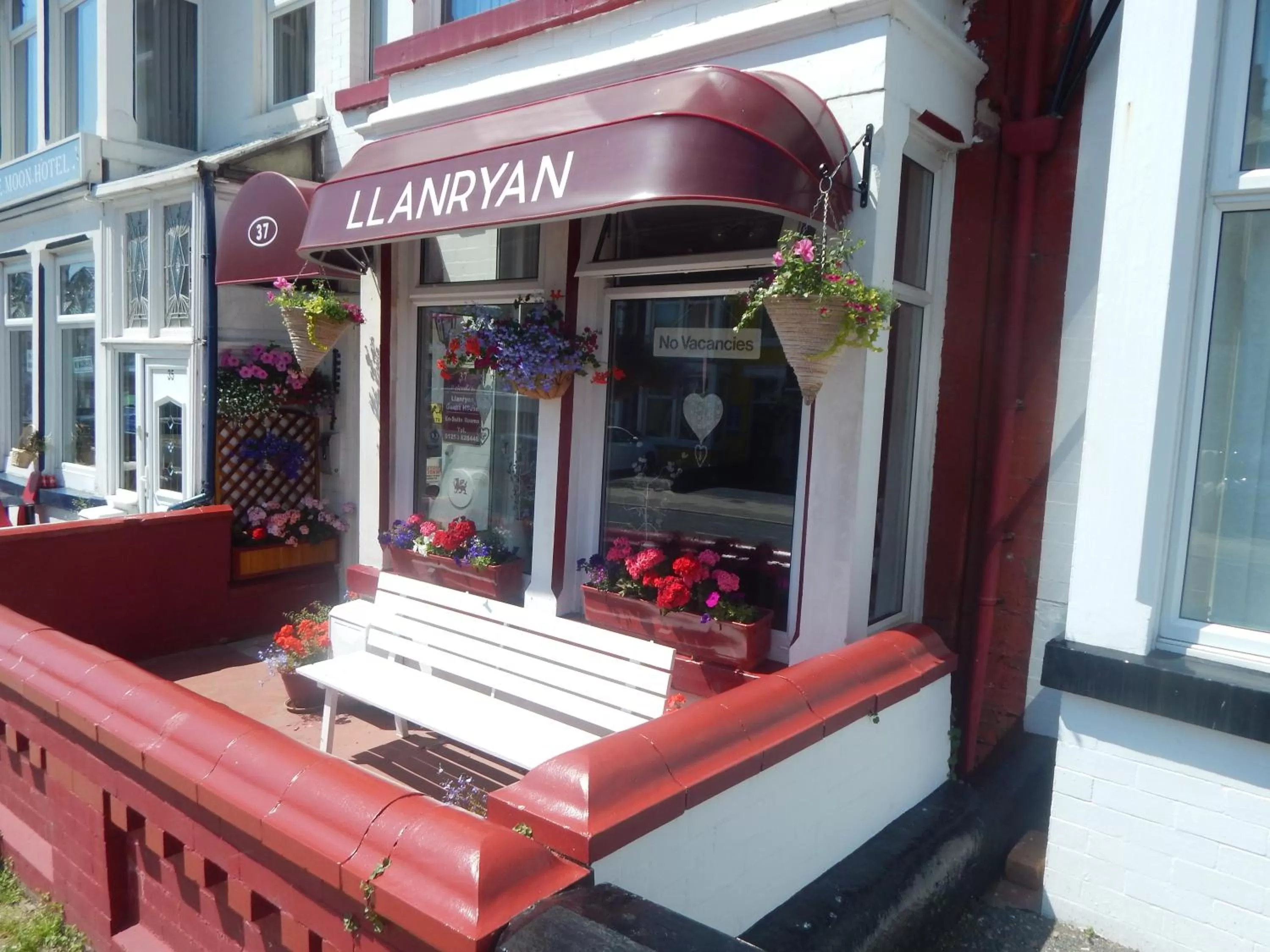Llanryan Guest House