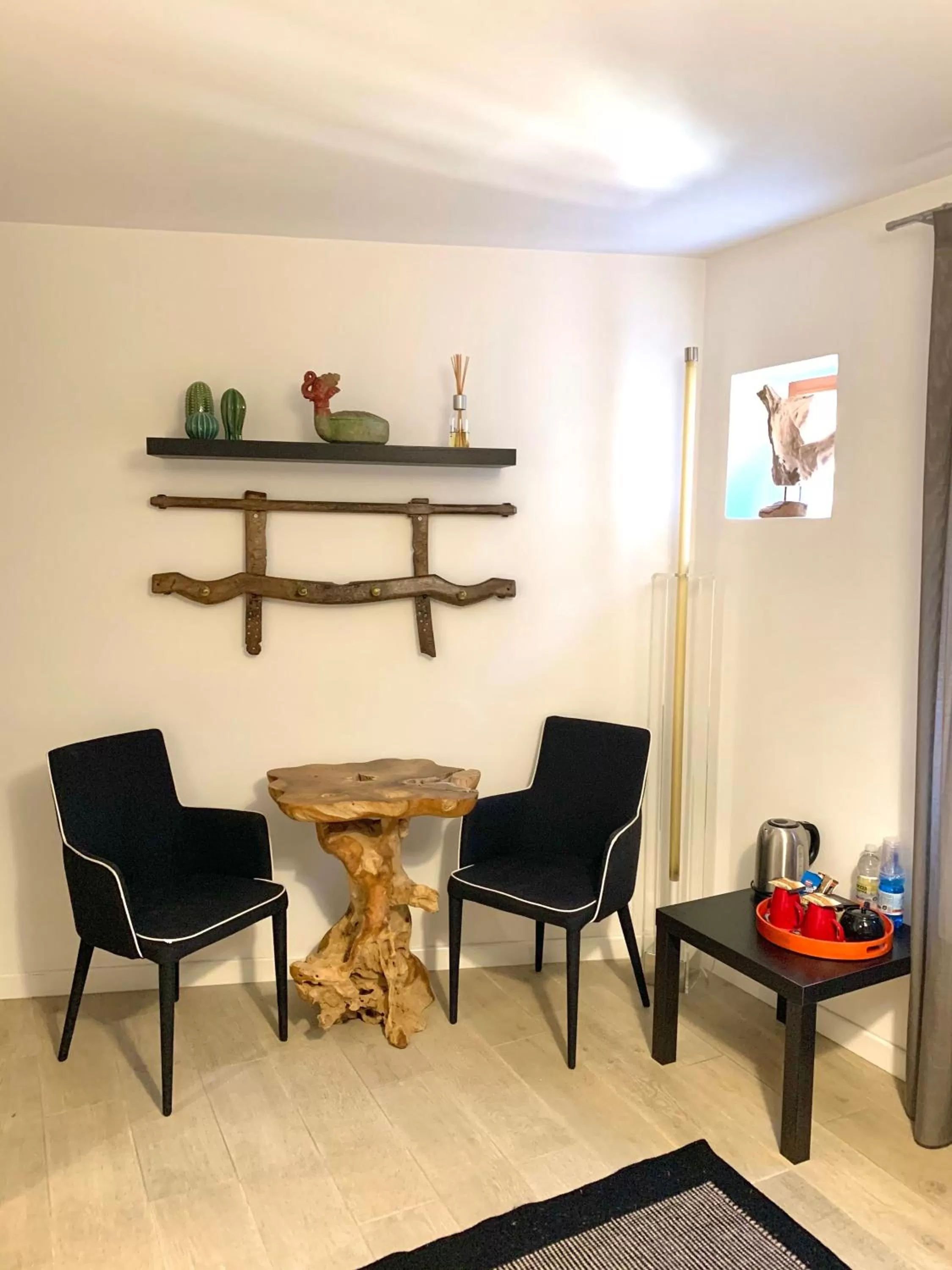 Seating area in B&B Fortuny