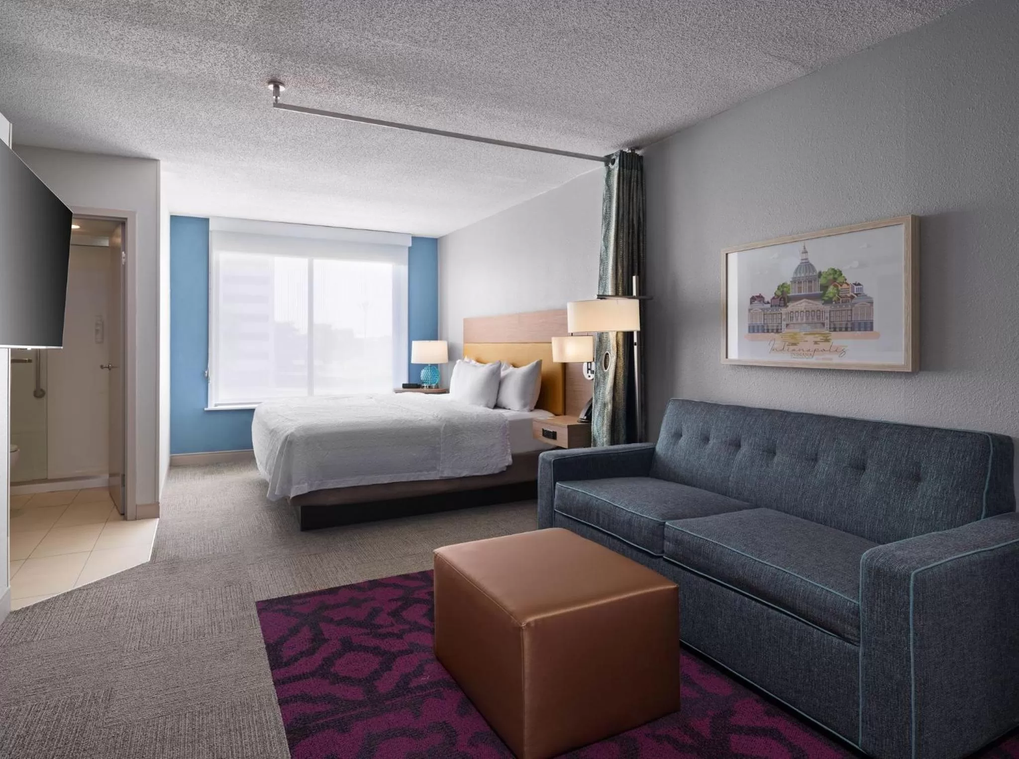 Bed in Home2 Suites by Hilton Indianapolis - Keystone Crossing