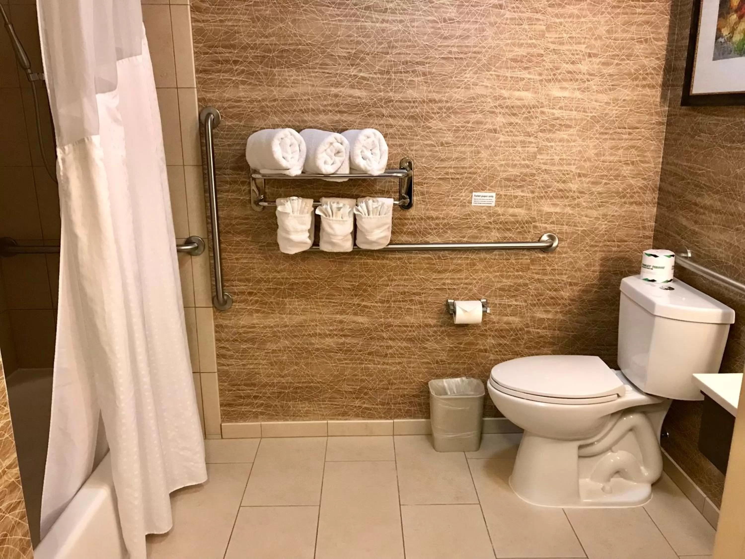 Toilet in Holiday Inn Express & Suites Pasadena - Los Angeles by IHG
