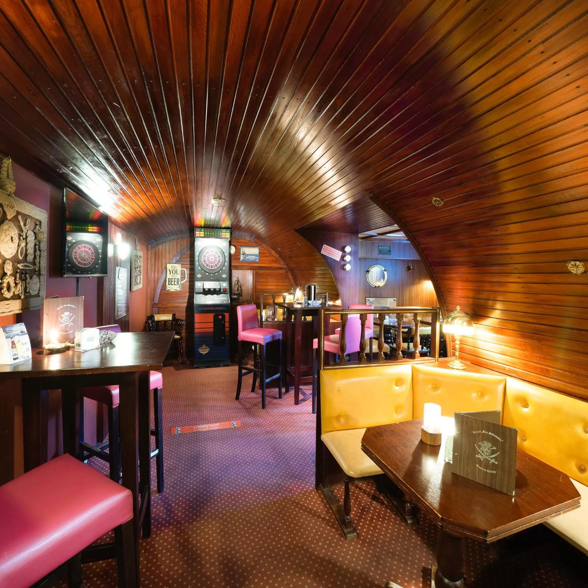 Billiard in Strandhotel Duhnen