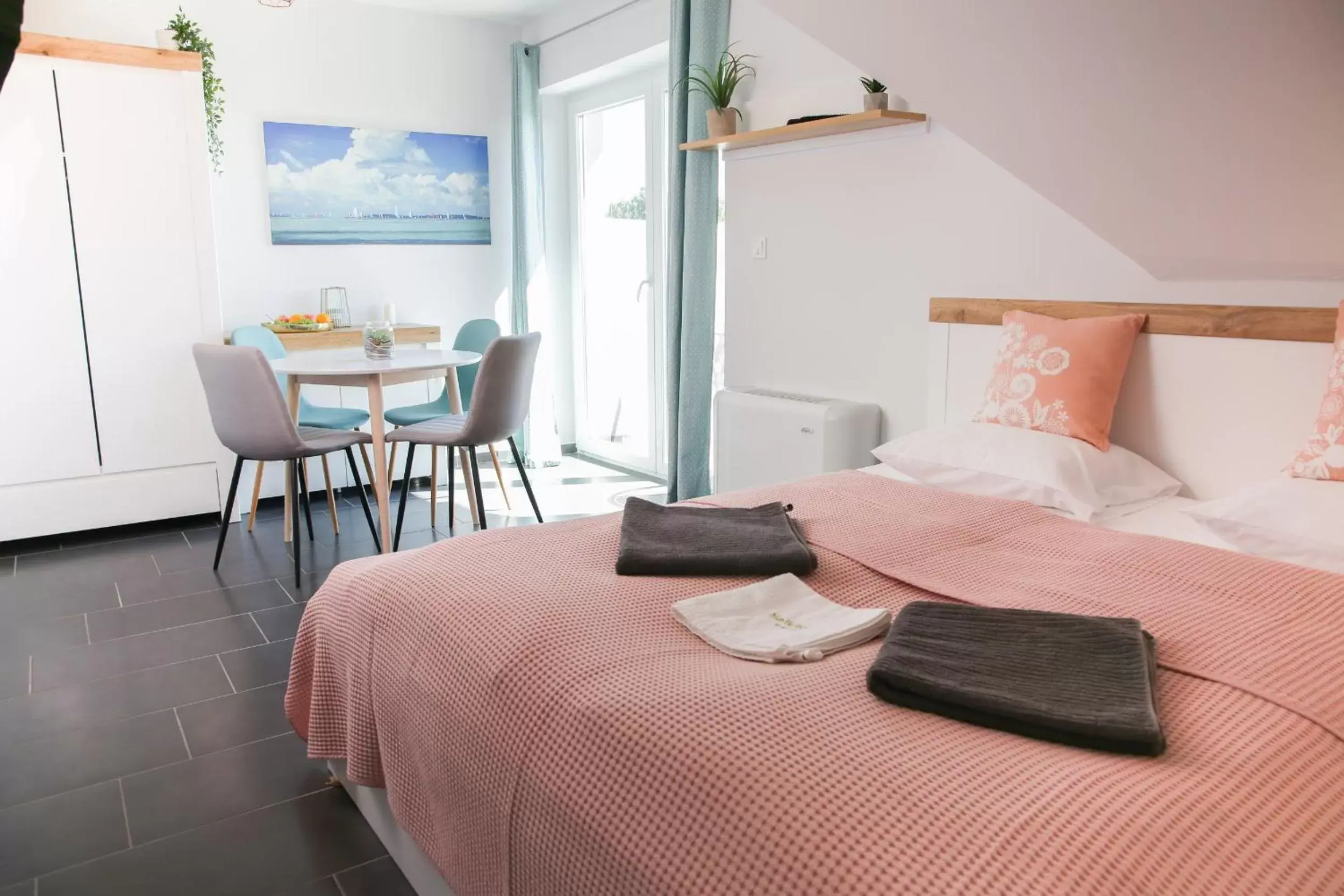 Superior Apartment in Balkon Apartmanház Panzió Superior Apartment in Balkon Apartmanház Panzió