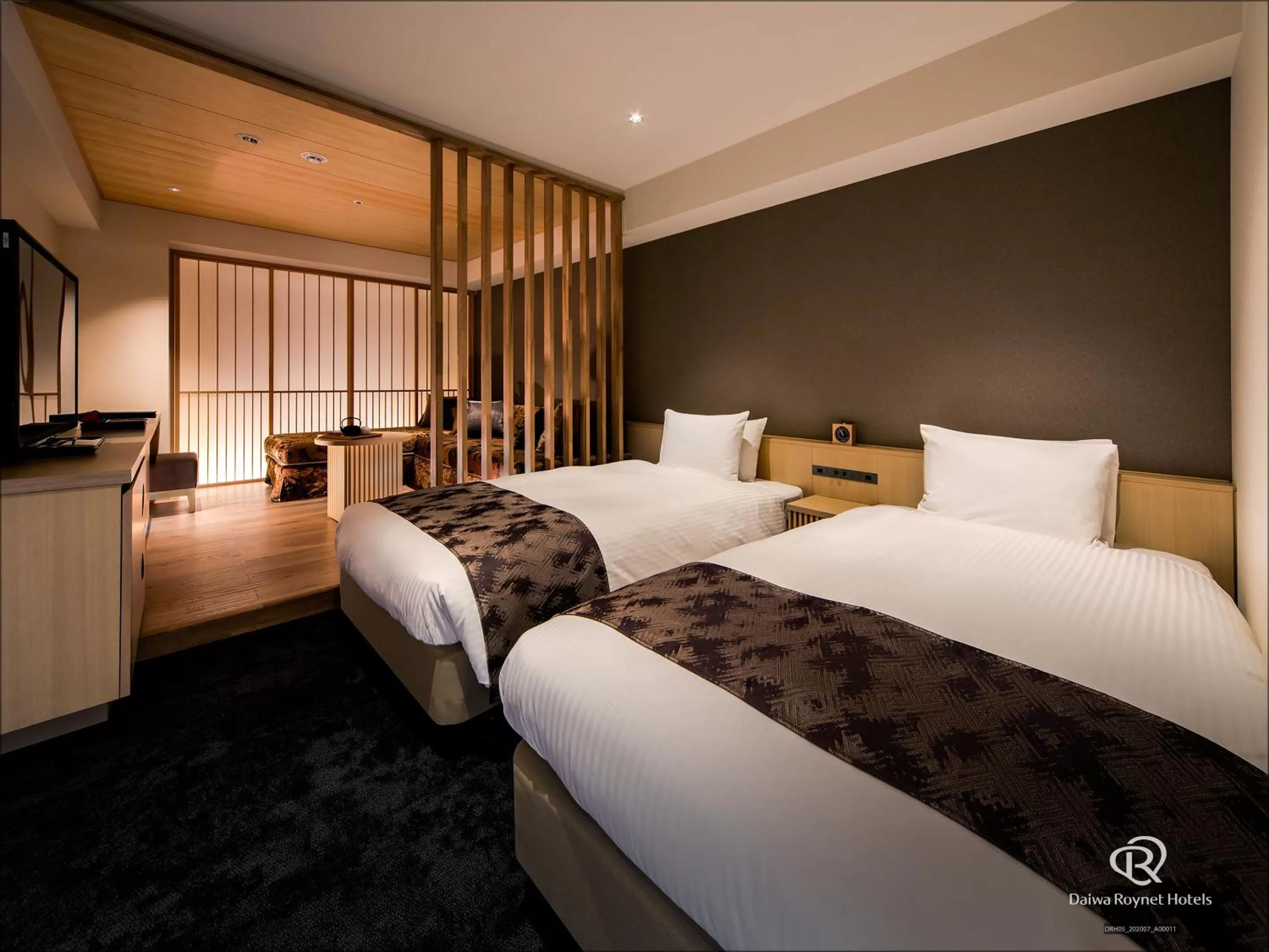 Bed in Daiwa Roynet Hotel Kyoto Ekimae PREMIER
