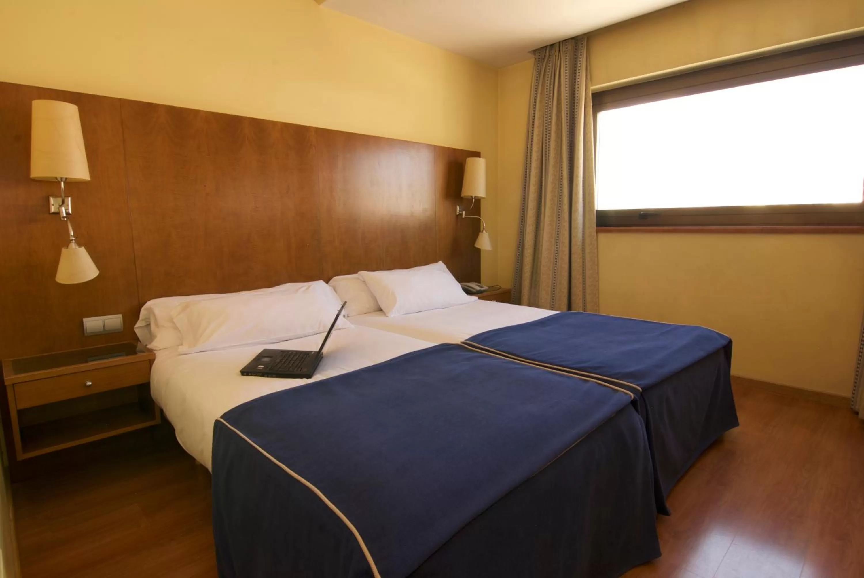 Bed in Hotel Galaico