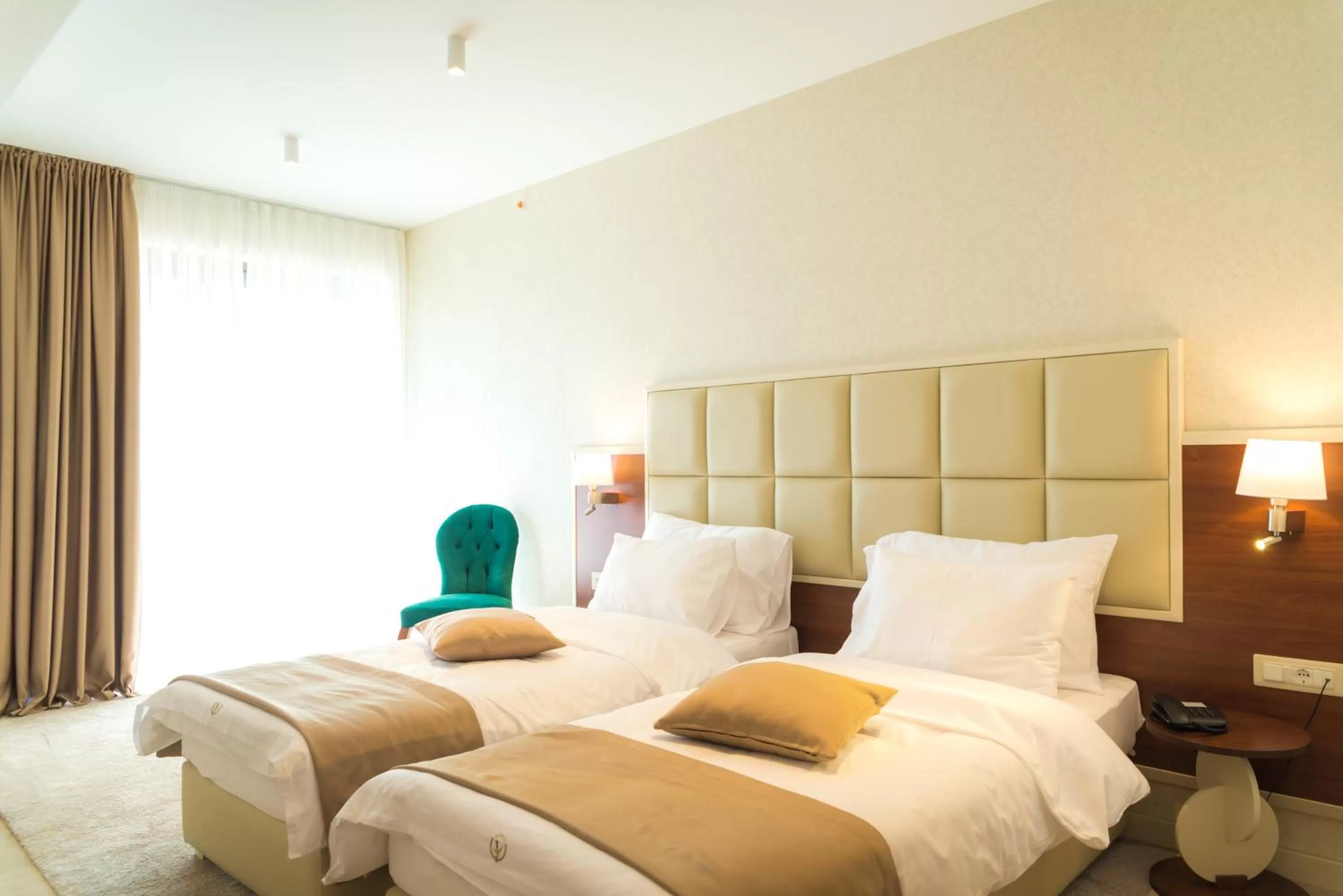 Bedroom, Bed in Hotel Kadmo by Aycon