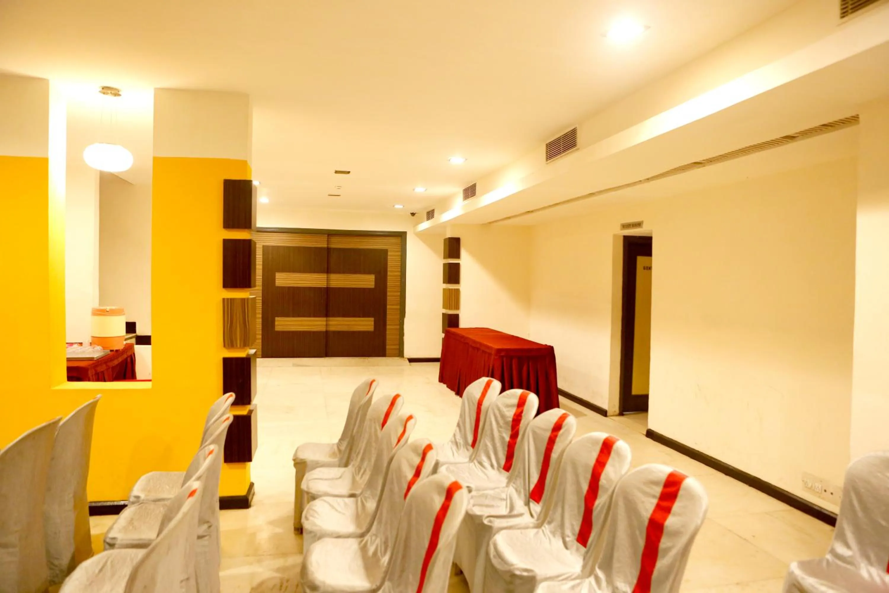 Banquet/Function facilities in Best Western Yuvraj