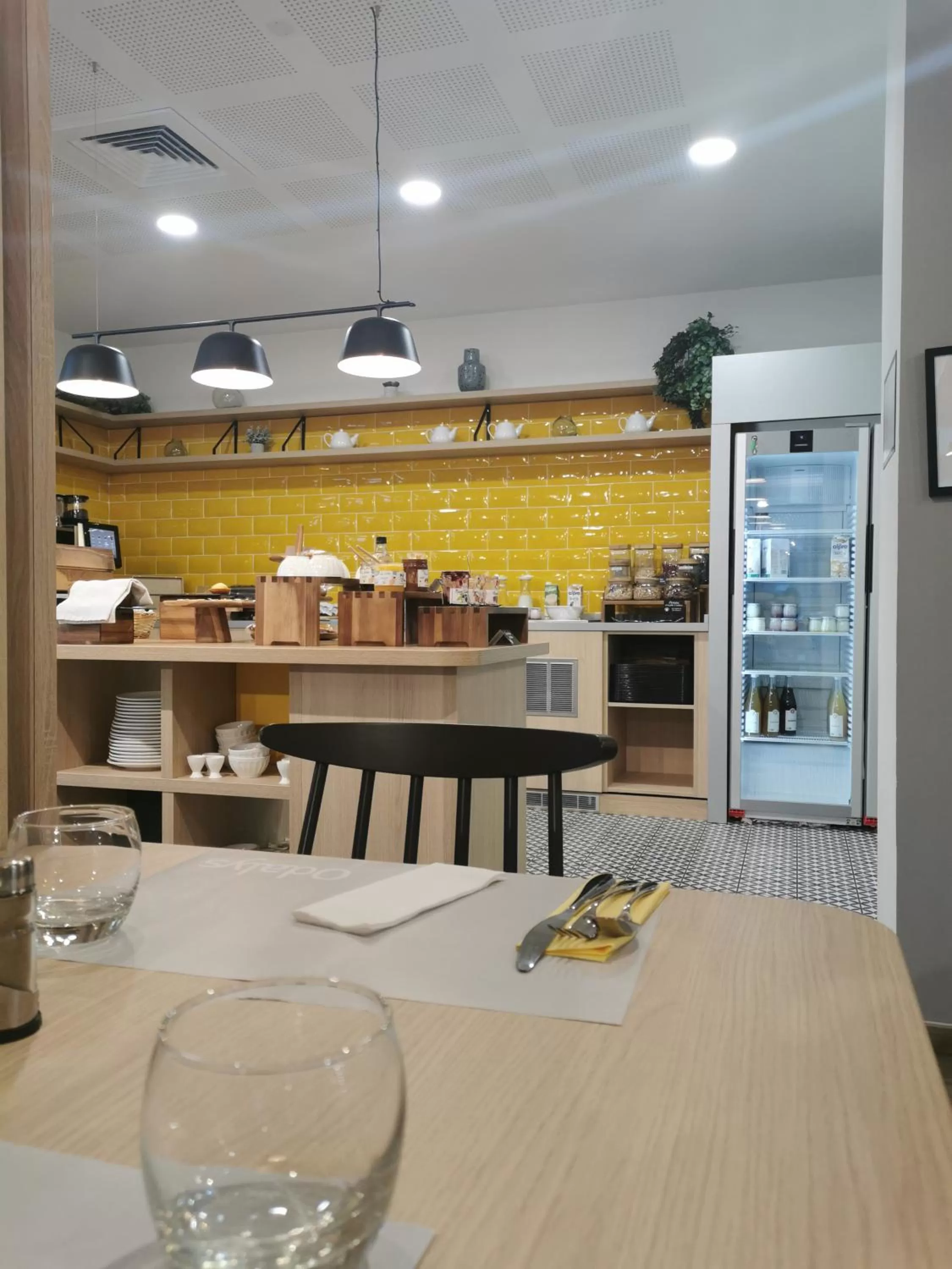 Breakfast in Appart Hotel Odalys City Le Havre Centre