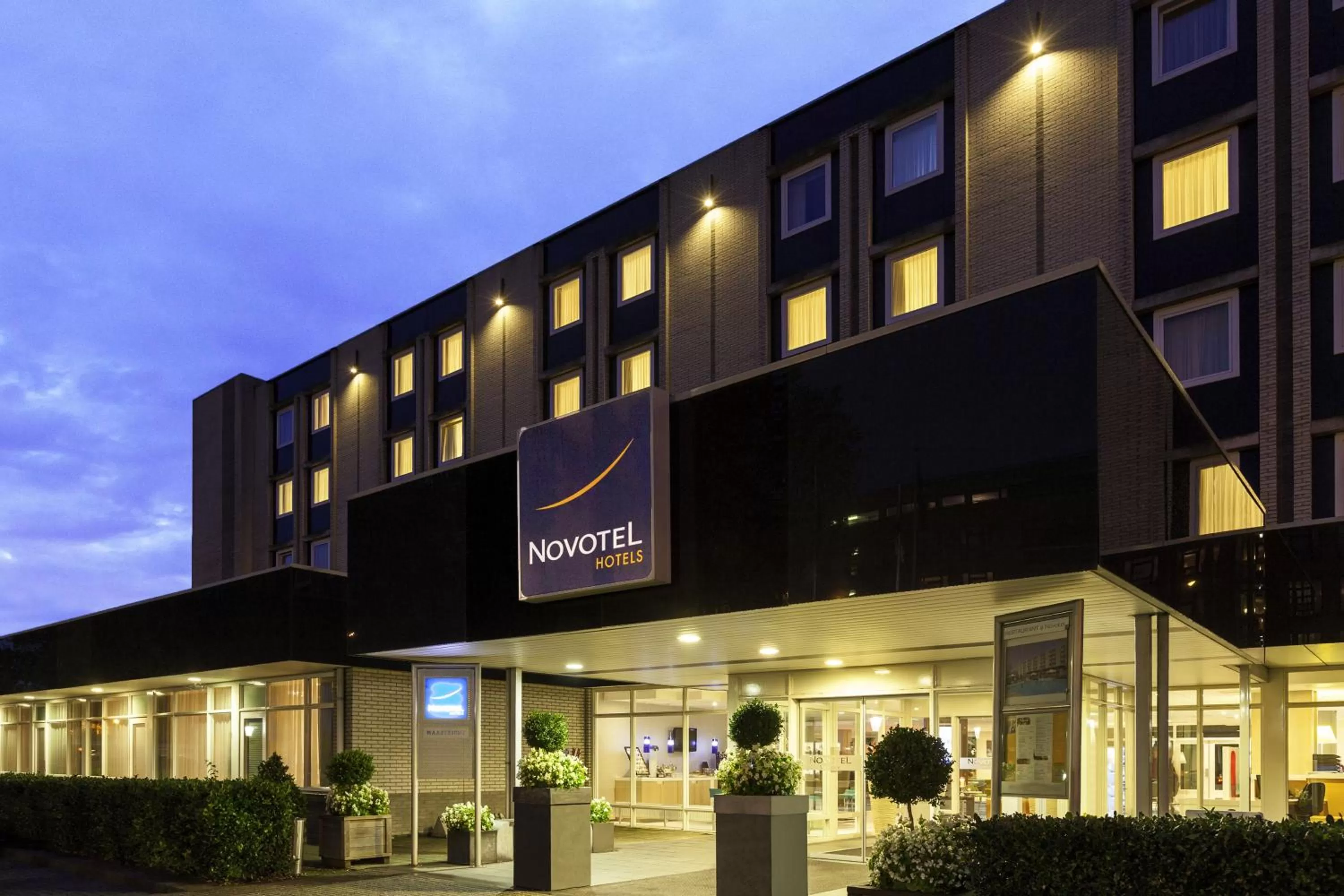 Area and facilities in Novotel Maastricht