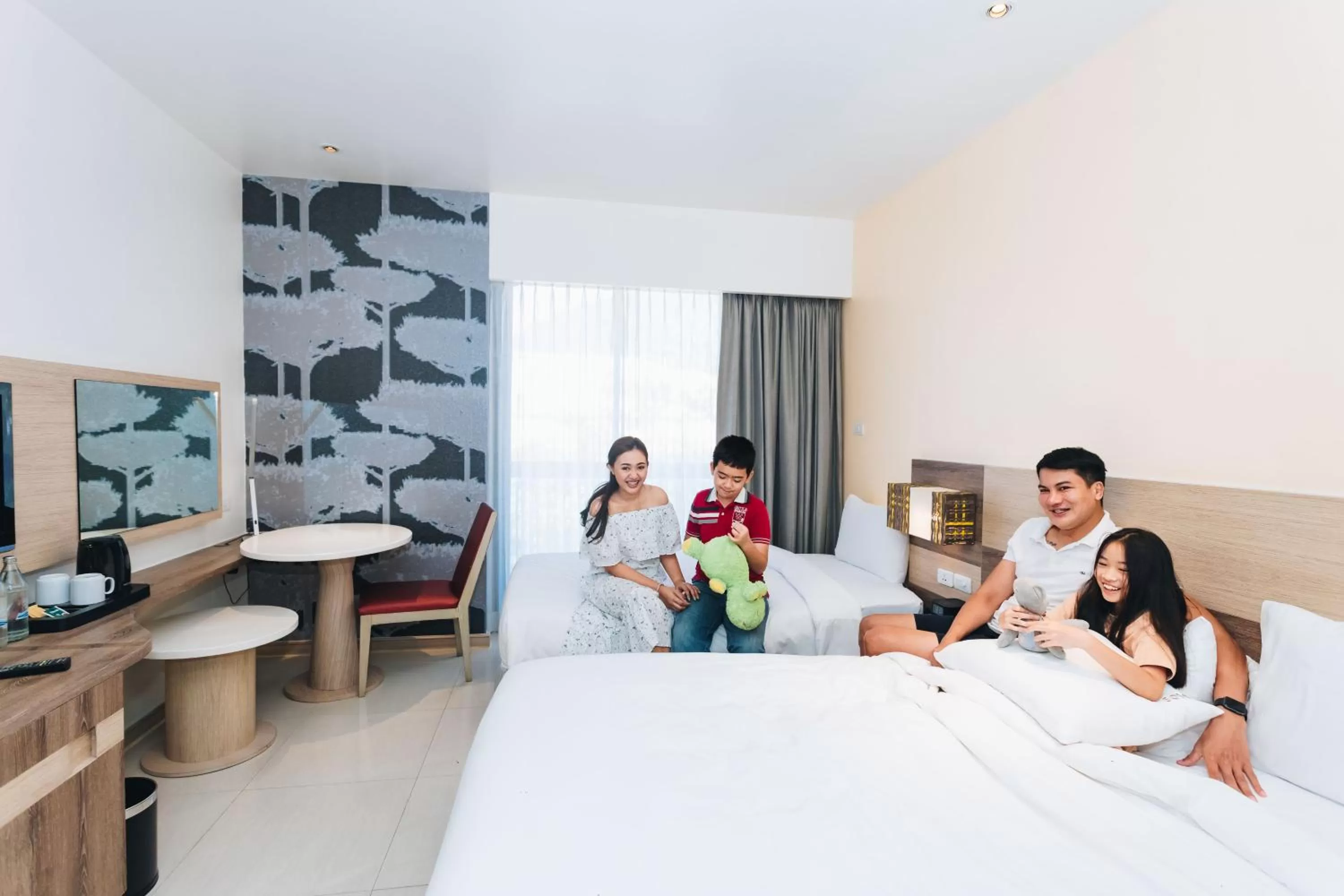 Family, Bed in Holiday Inn Express Phuket Patong Beach Central by IHG