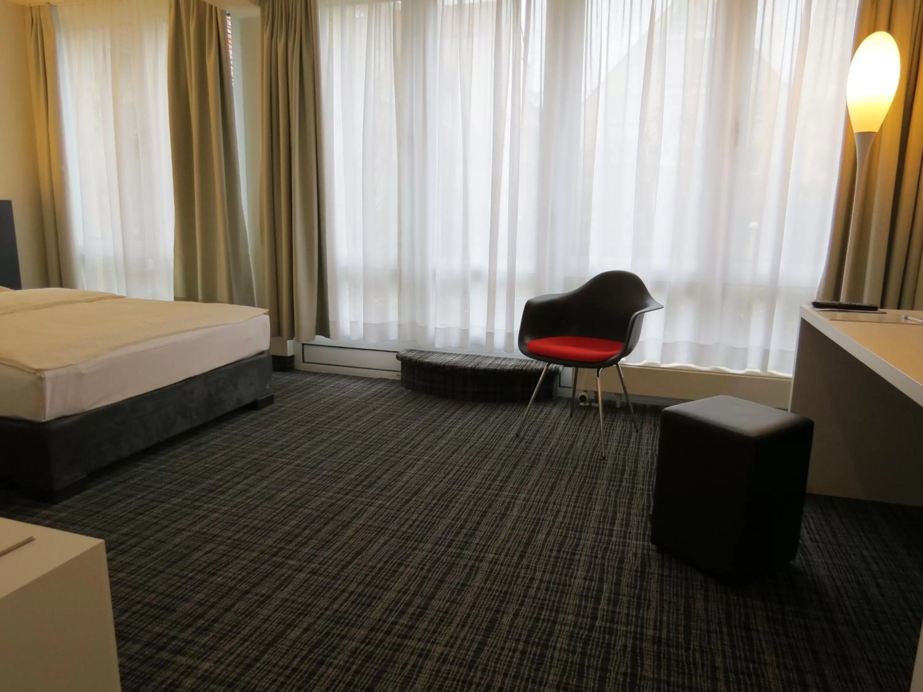 Photo of the whole room, Bed in Comfor Hotel Ulm City