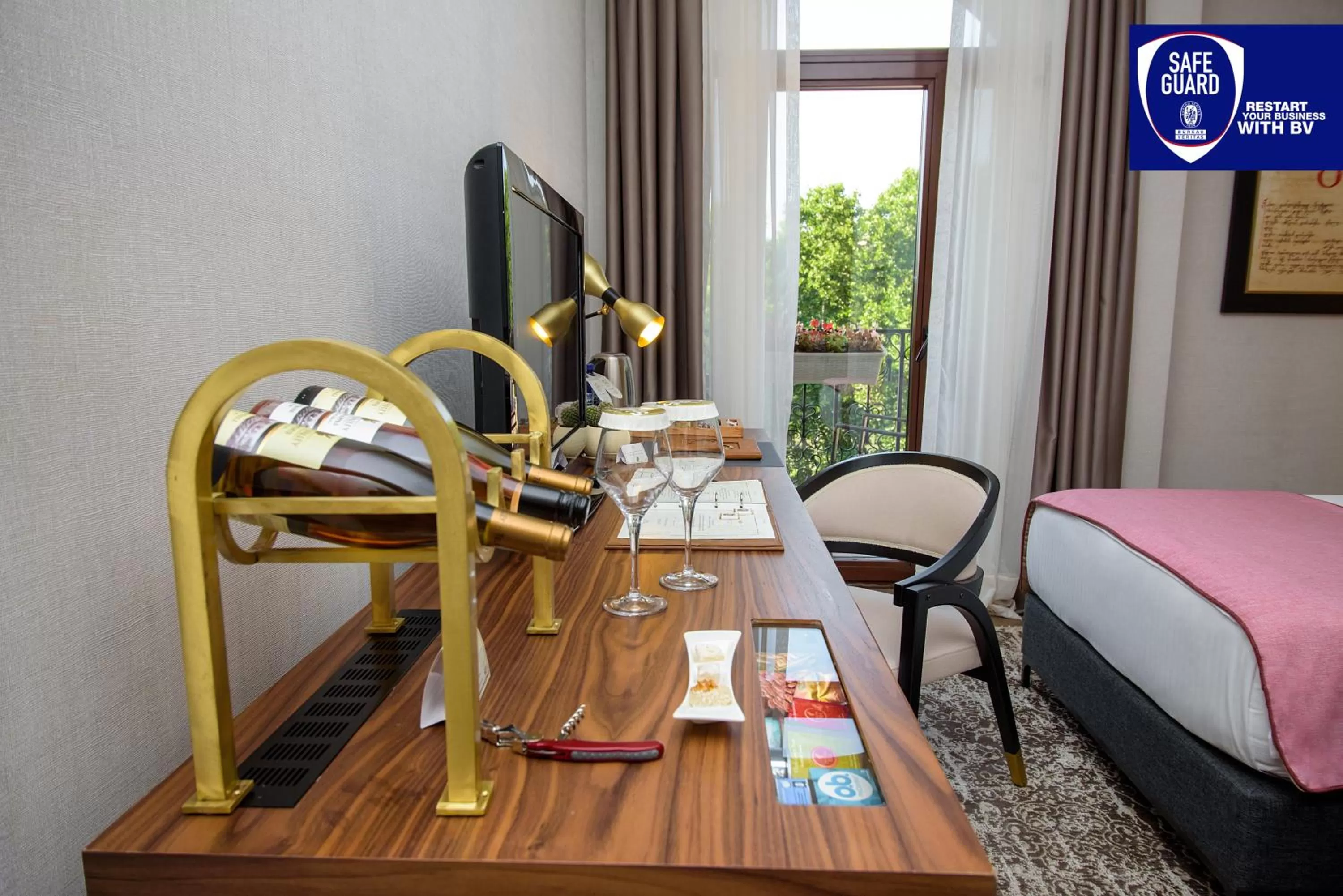 Alcoholic drinks in Tiflis Palace