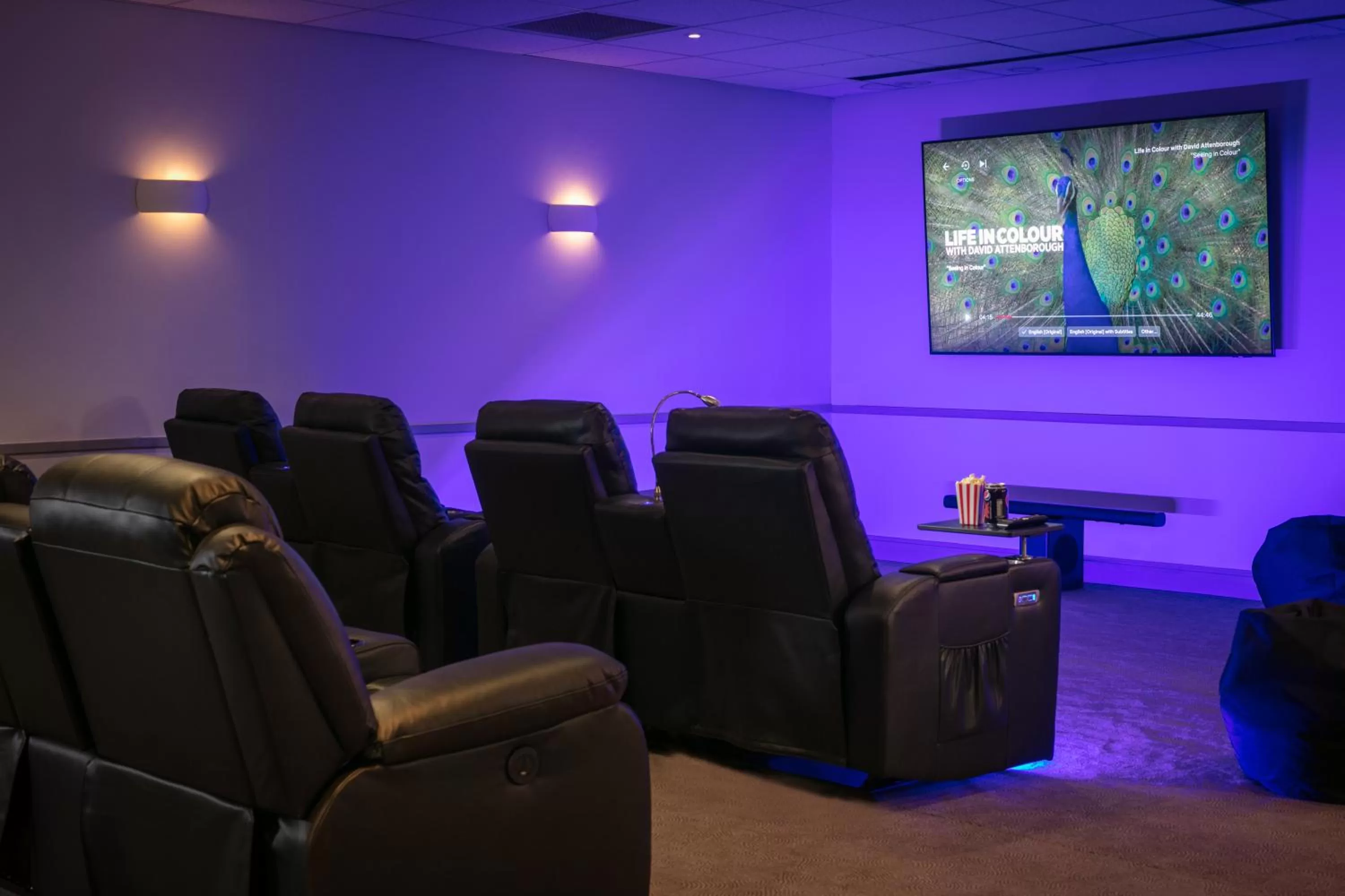 Entertainment in Stratford Manor Hotel