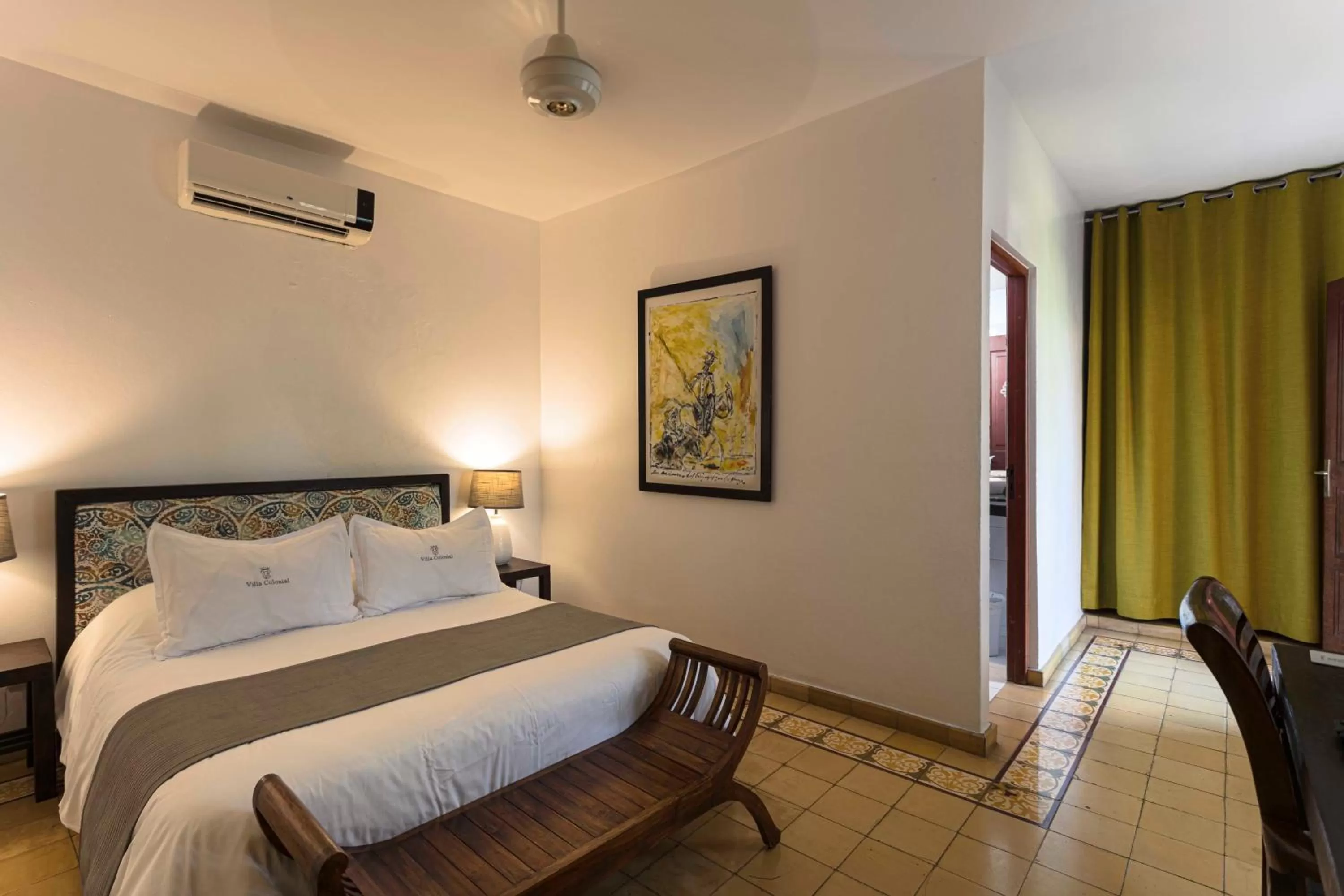 Bed in Hotel Villa Colonial