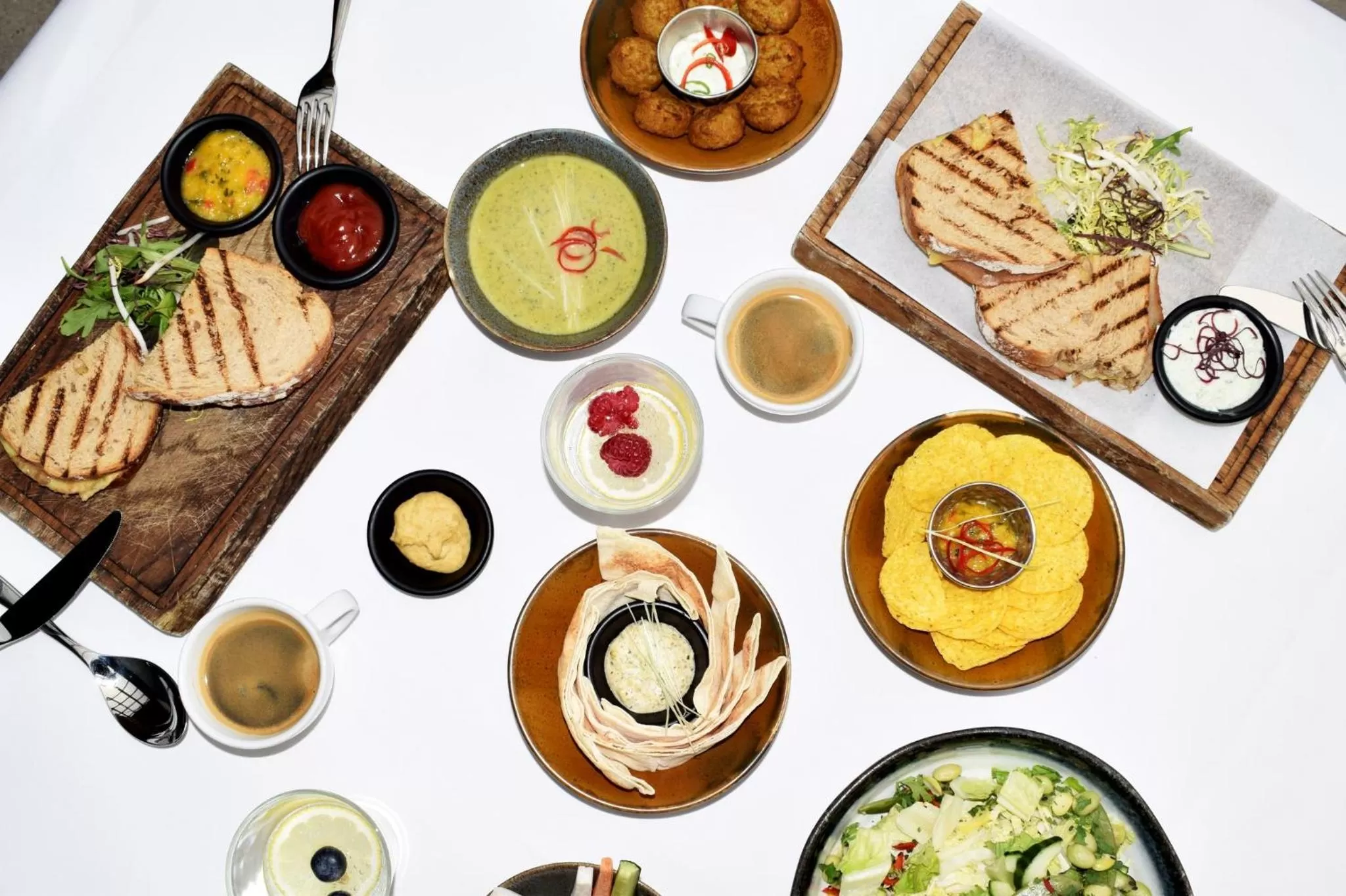 Restaurant/places to eat in Leonardo Boutique Museumhotel