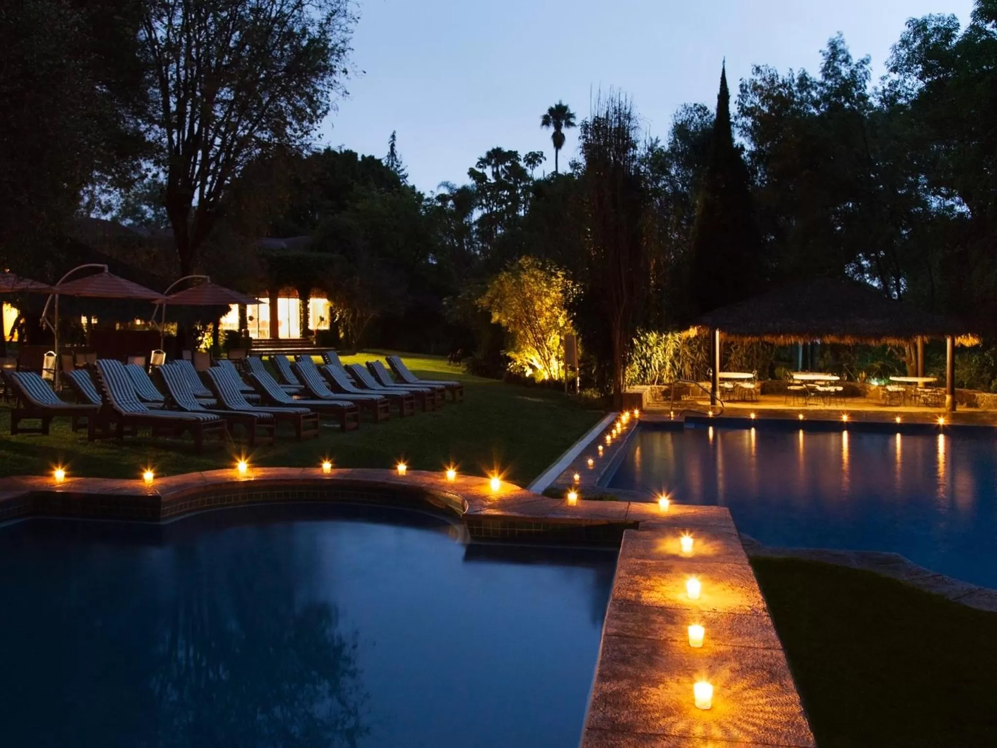 Swimming pool in Hotel Racquet Cuernavaca