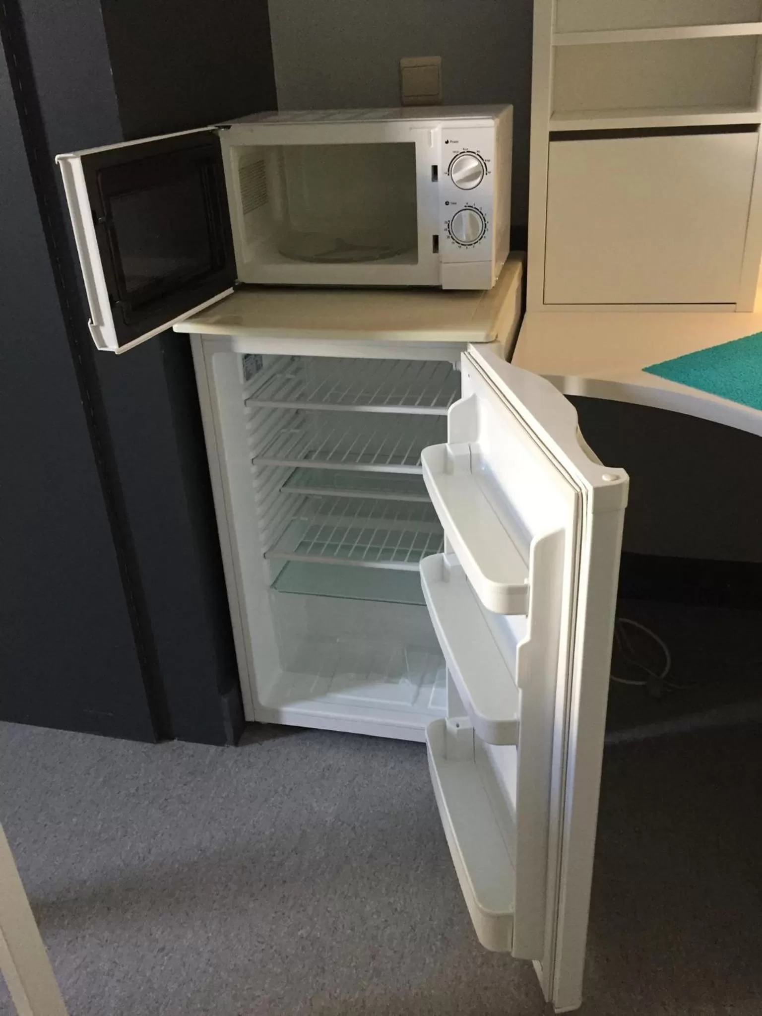 Dining area in Carpe Diem