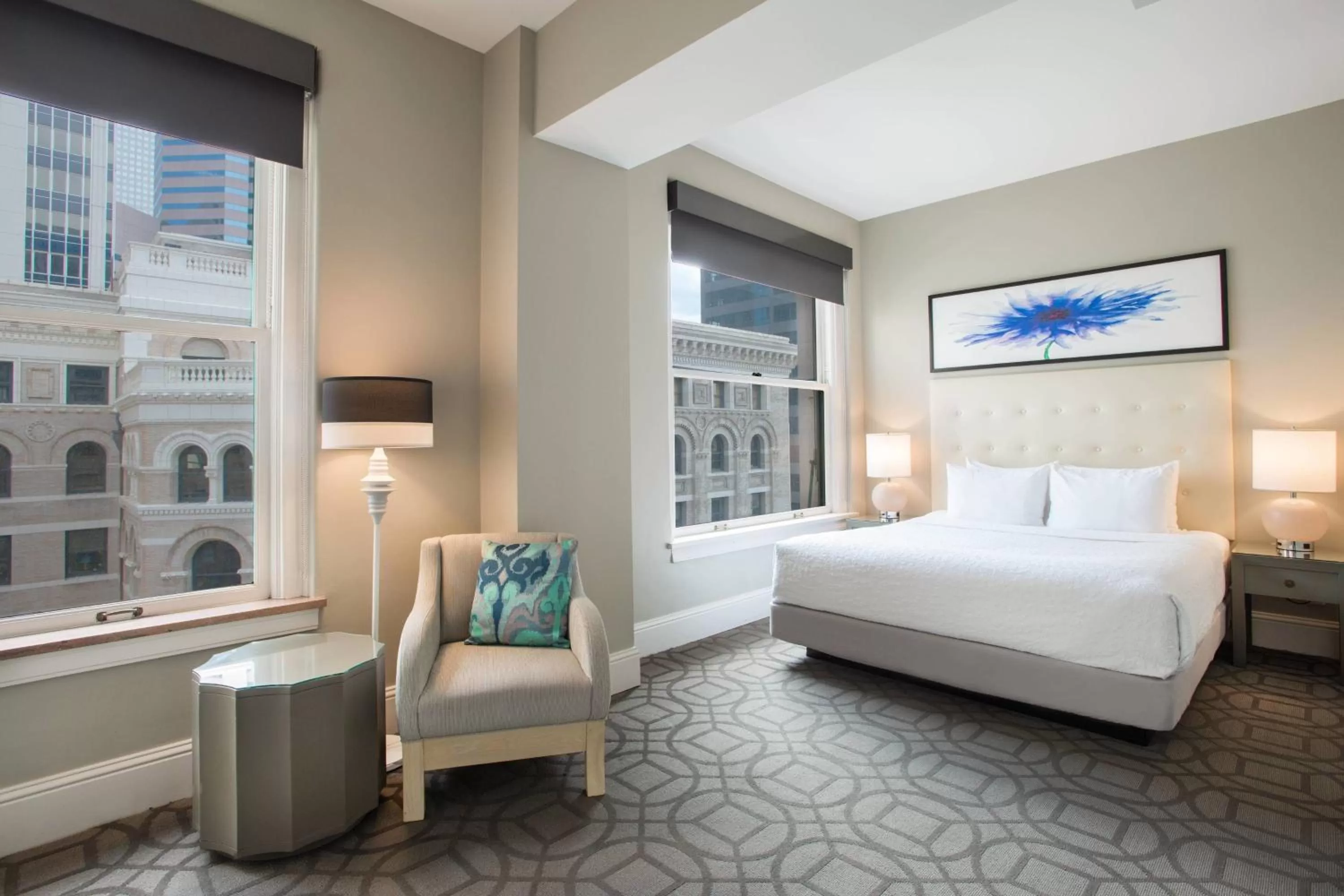 Photo of the whole room, Bed in Magnolia Hotel Denver, a Tribute Portfolio Hotel