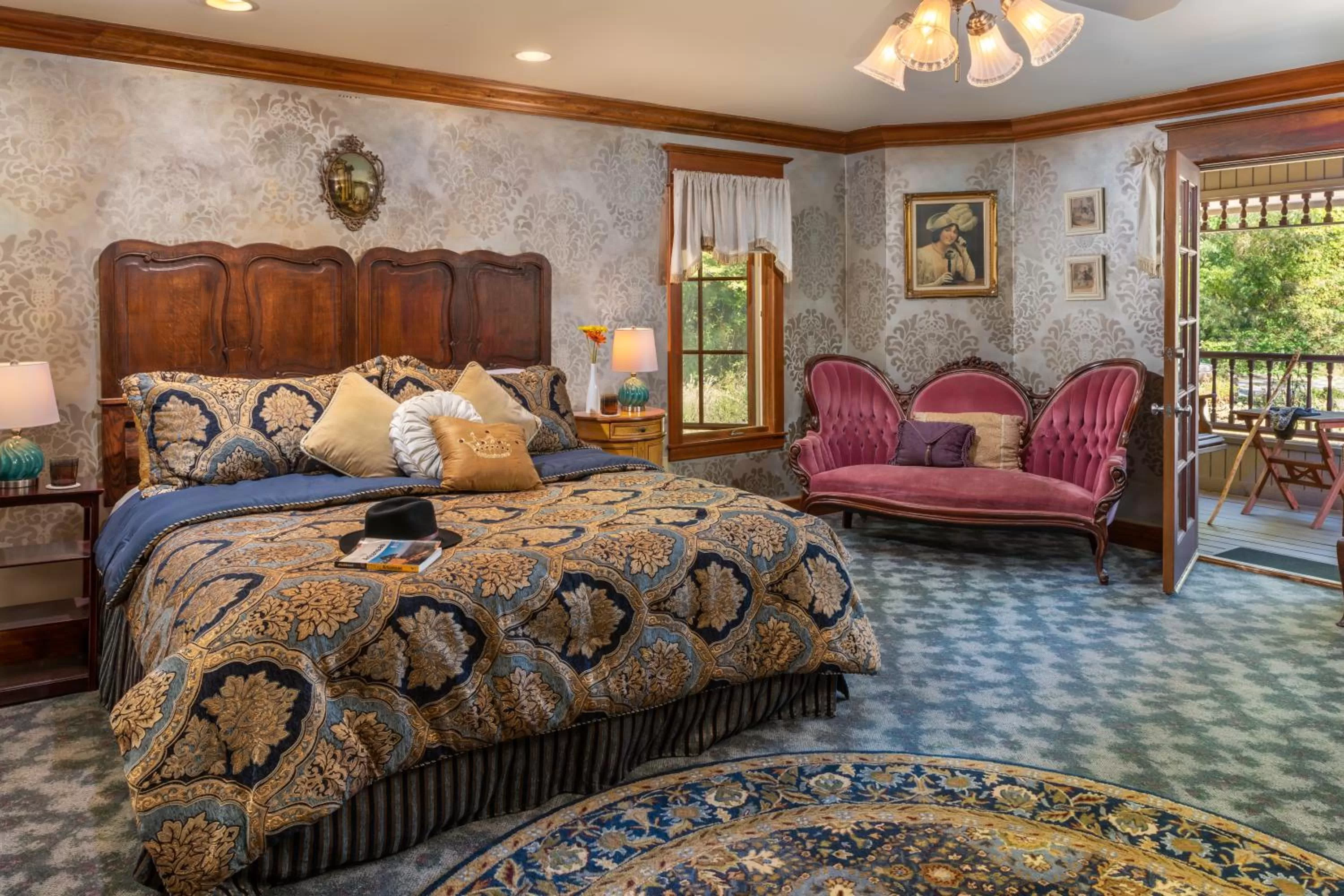 Bed in Angel at Rose Hall