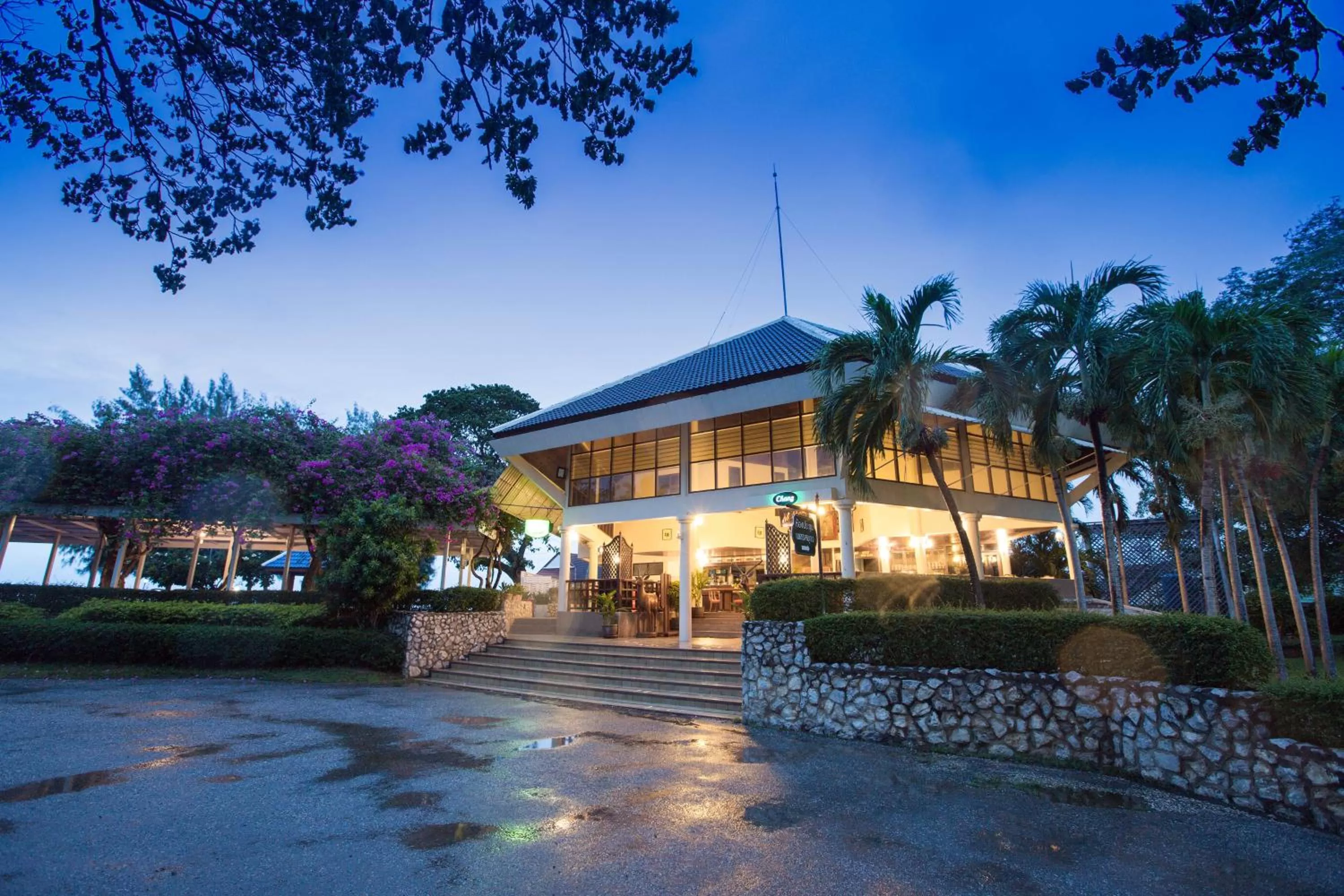 Property building in Eurasia Cha-Am Lagoon