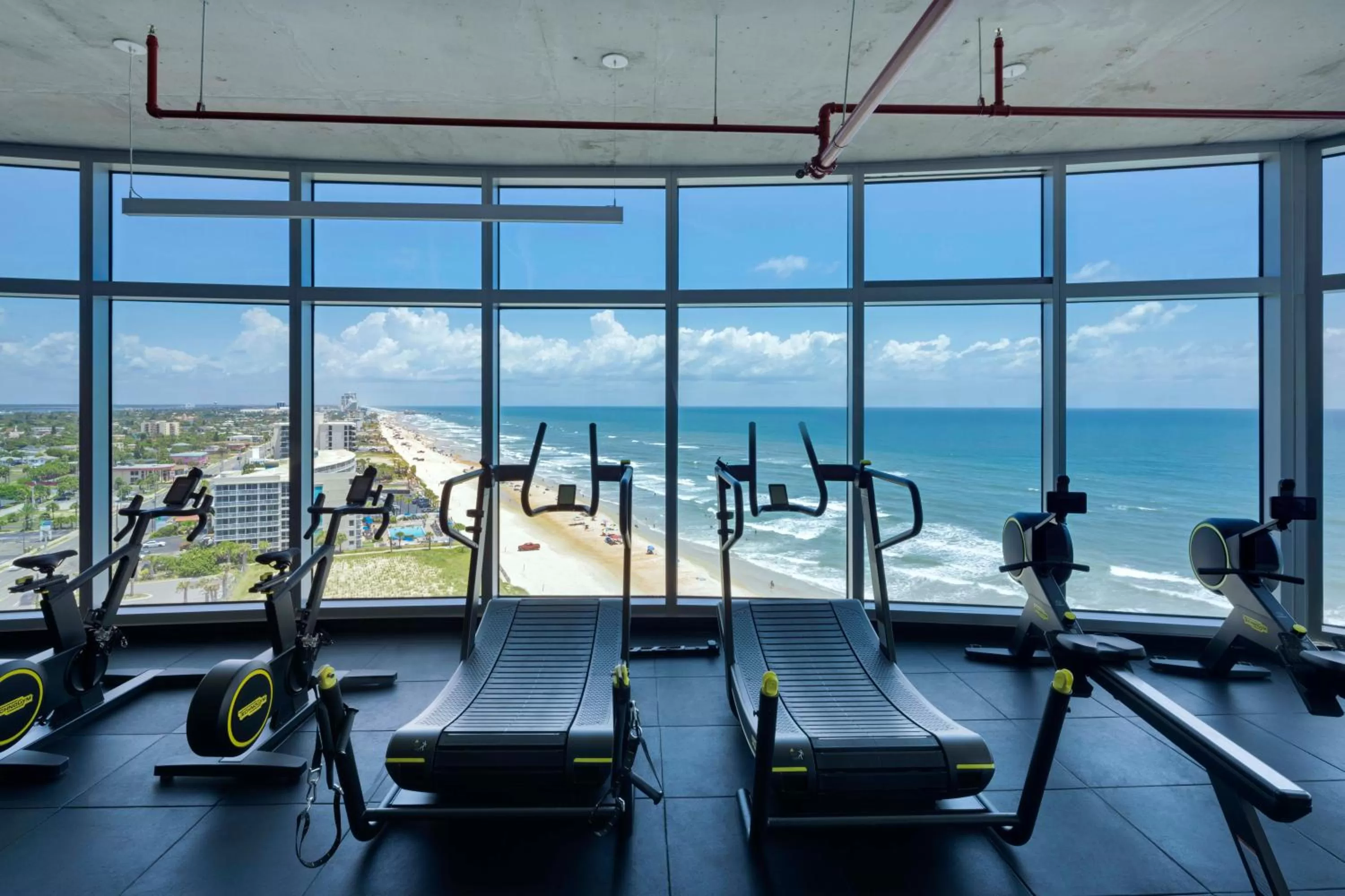 Fitness centre/facilities in Max Beach Resort