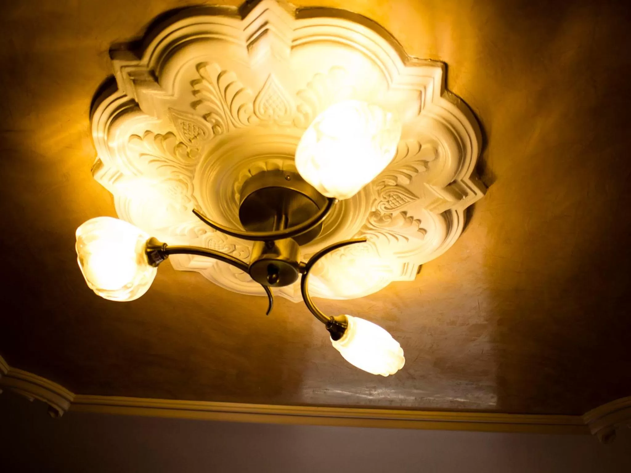 Decorative detail in Cricklewood Lodge Hotel