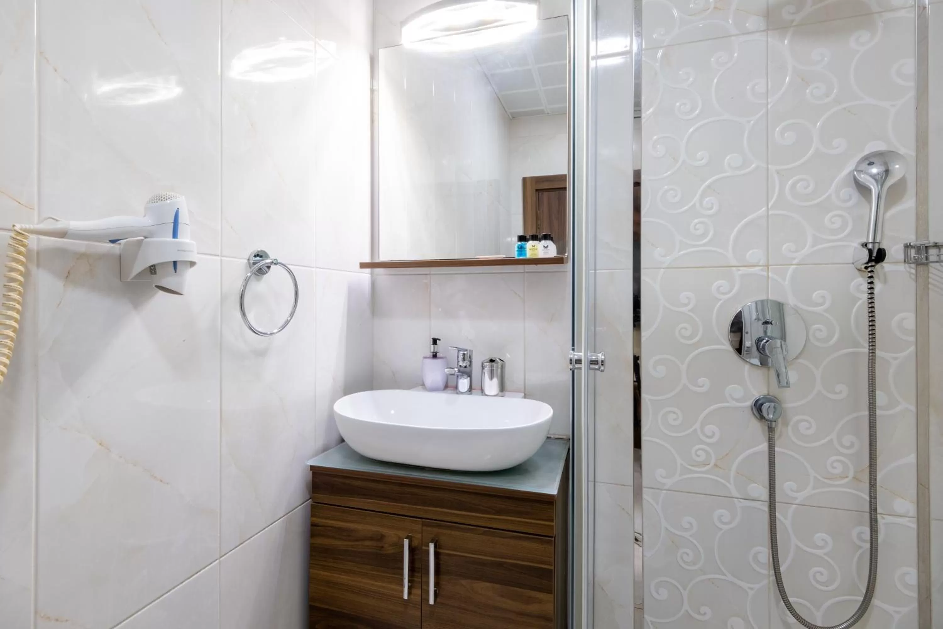 Shower, Bathroom in Beyzas Hotels & Suites