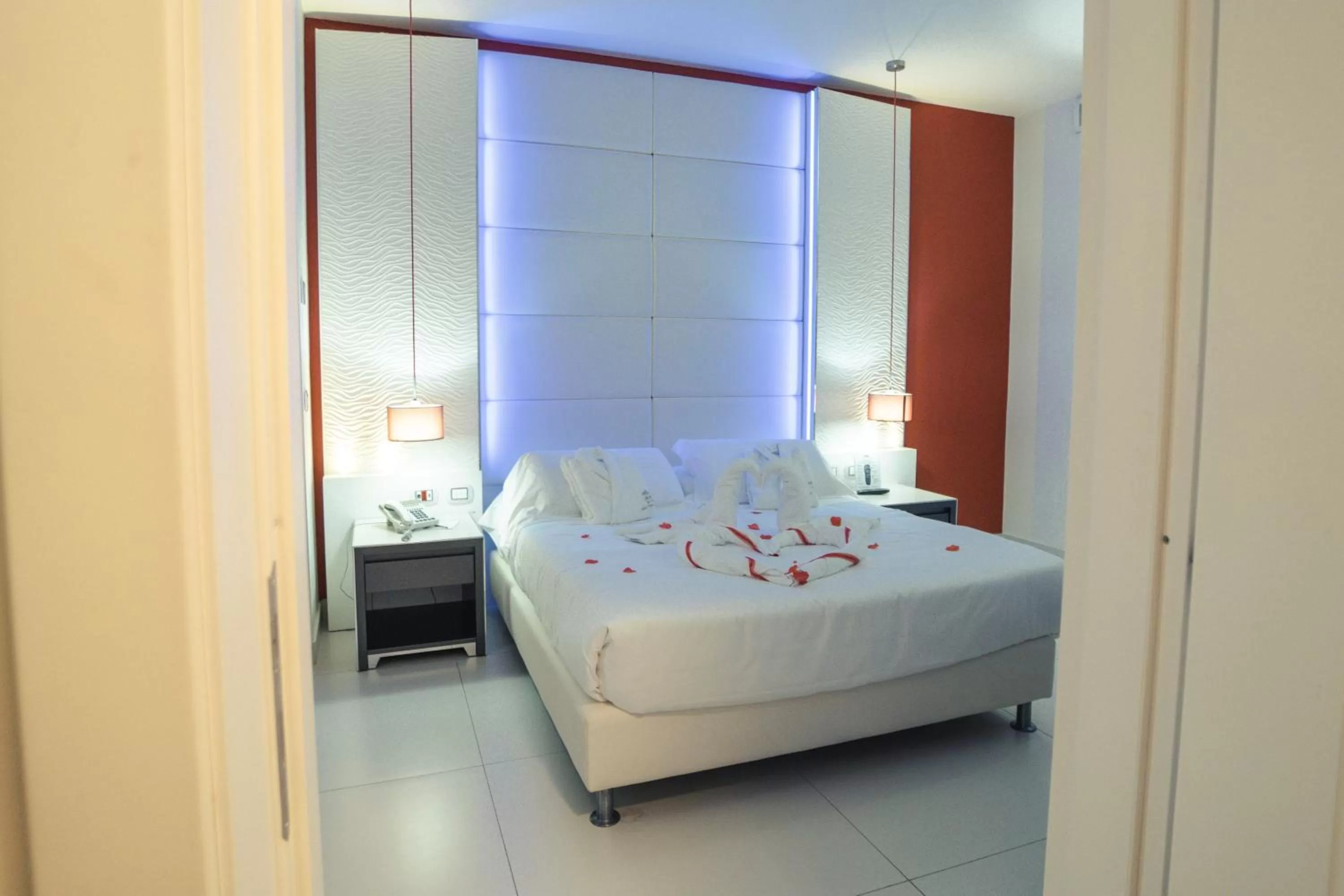 Bedroom, Bed in Best Western Plus Hotel Perla Del Porto