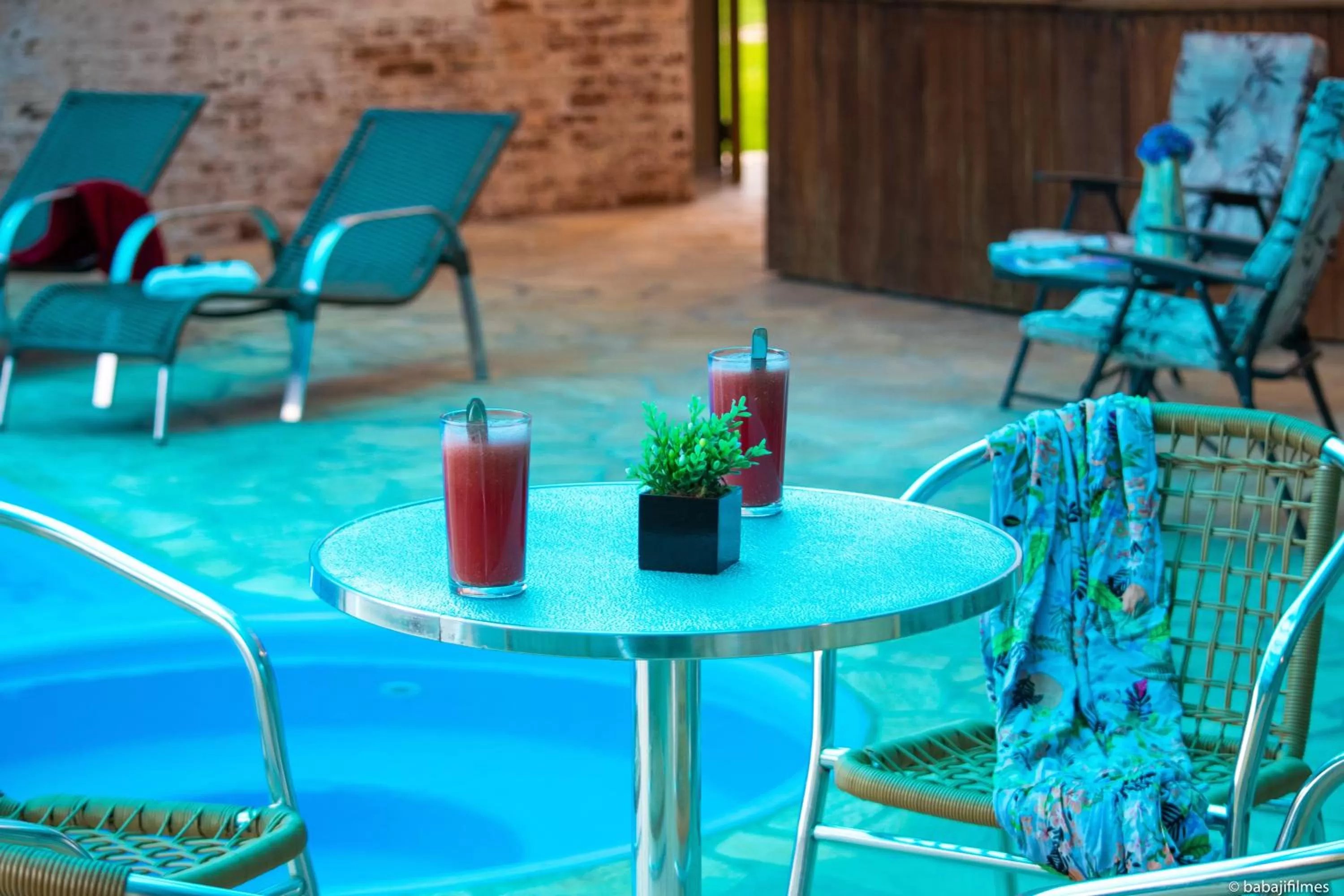 Seating area, Swimming Pool in Pousada Serra Villena