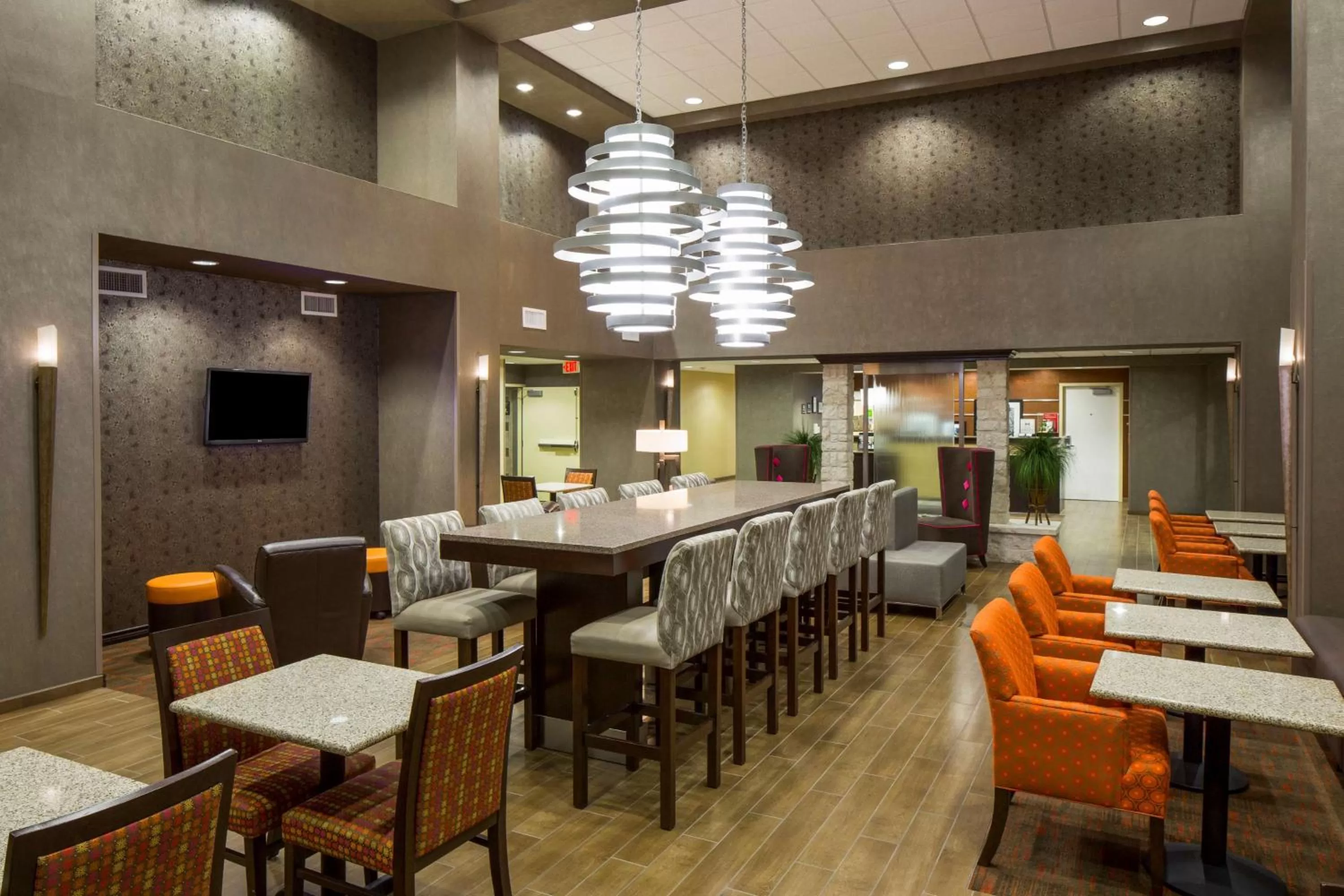 Dining area in Hampton Inn & Suites Austin Cedar Park-Lakeline