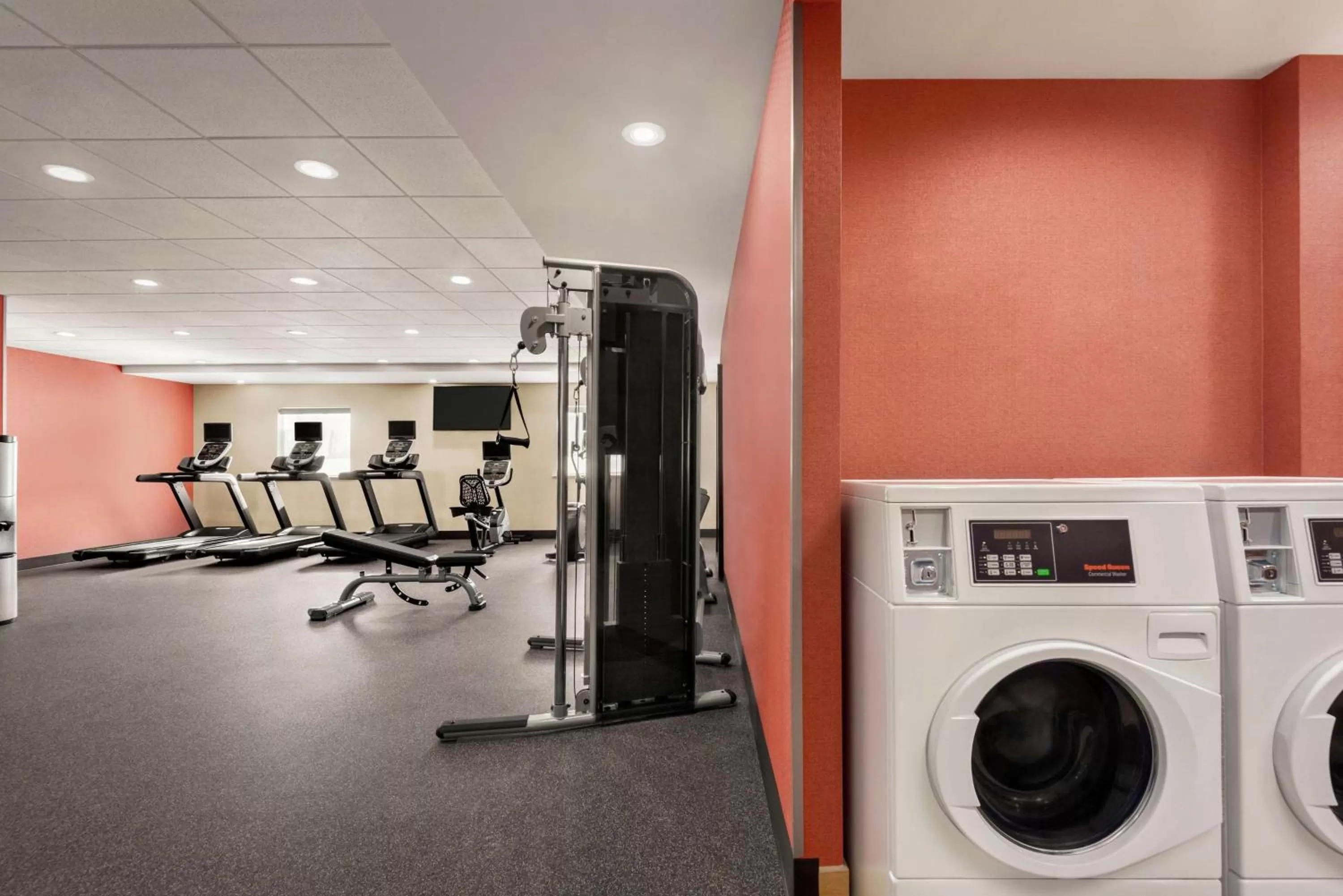 Fitness centre/facilities in Home2 Suites by Hilton Woodbridge Potomac Mills