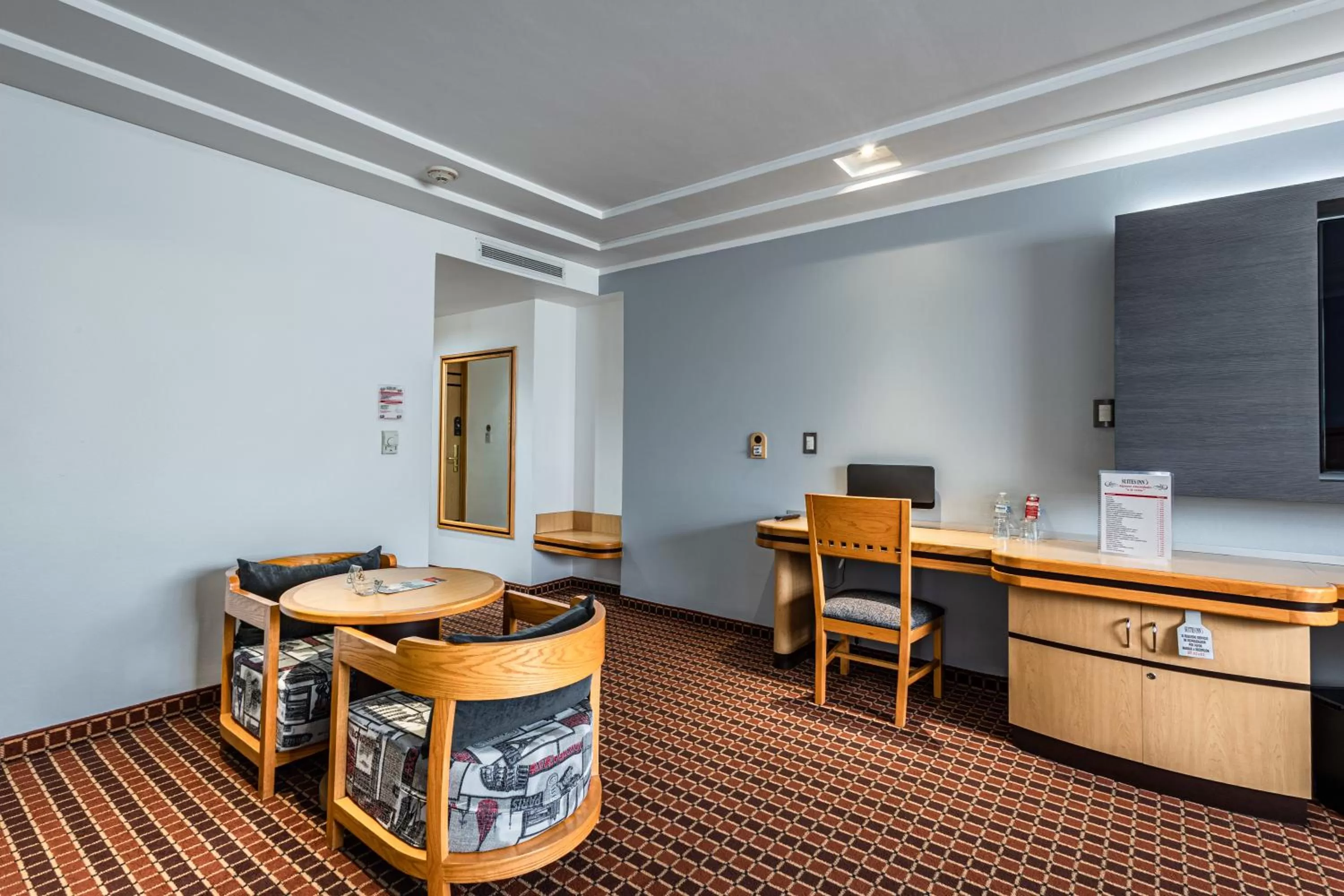 Photo of the whole room in Suites Inn la Muralla Hotel & Spa