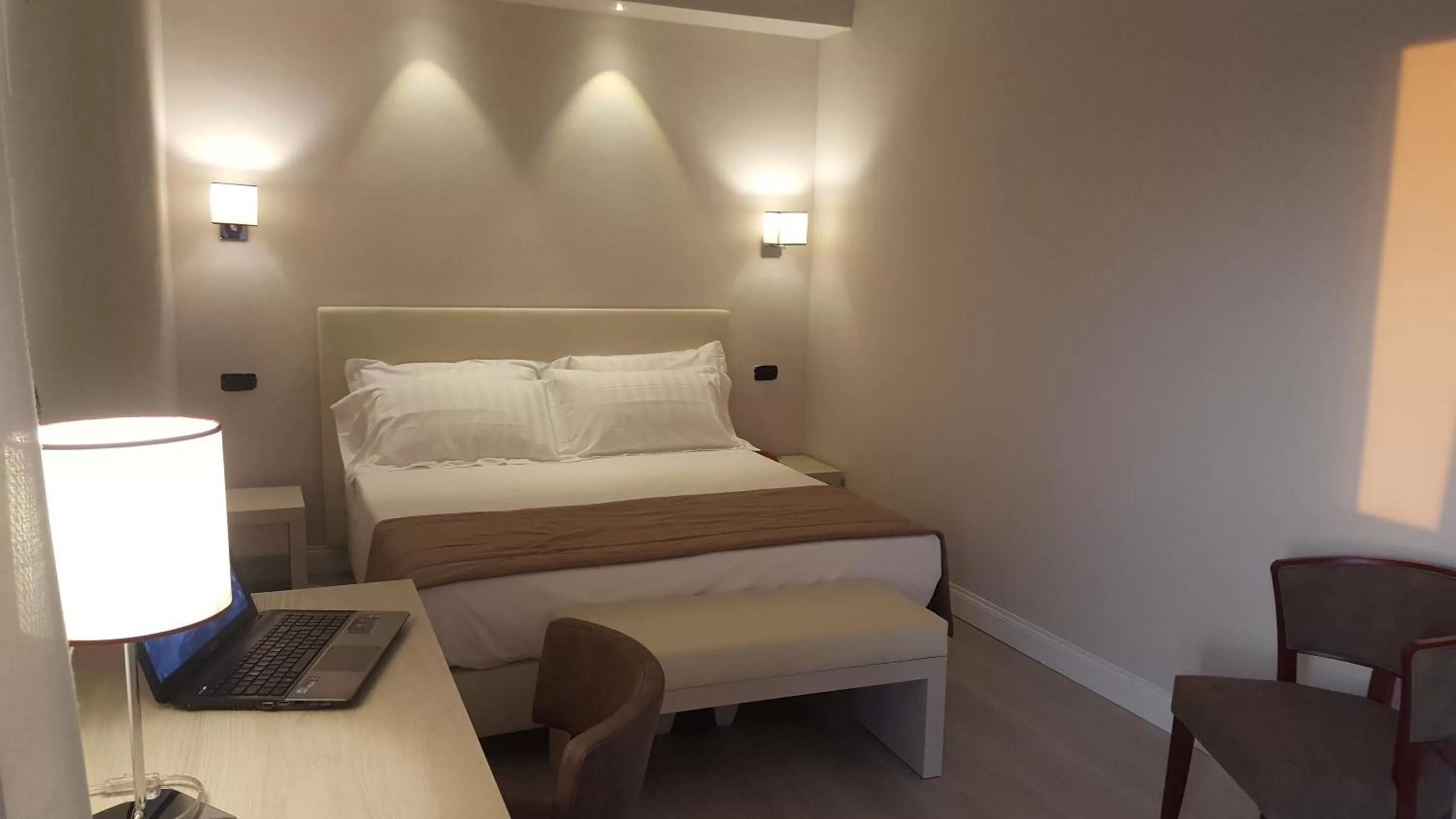 Bed in Hotel Villa Barsanti