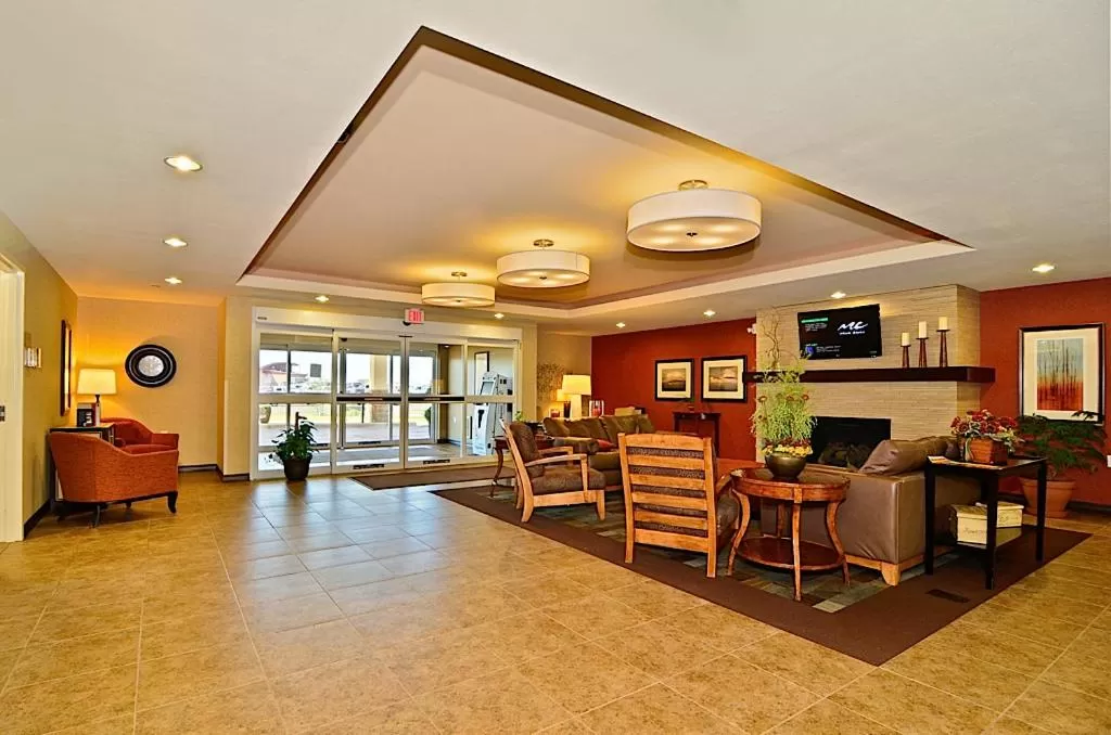 Lobby or reception in Hawthorn Extended Stay by Wyndham Dickinson
